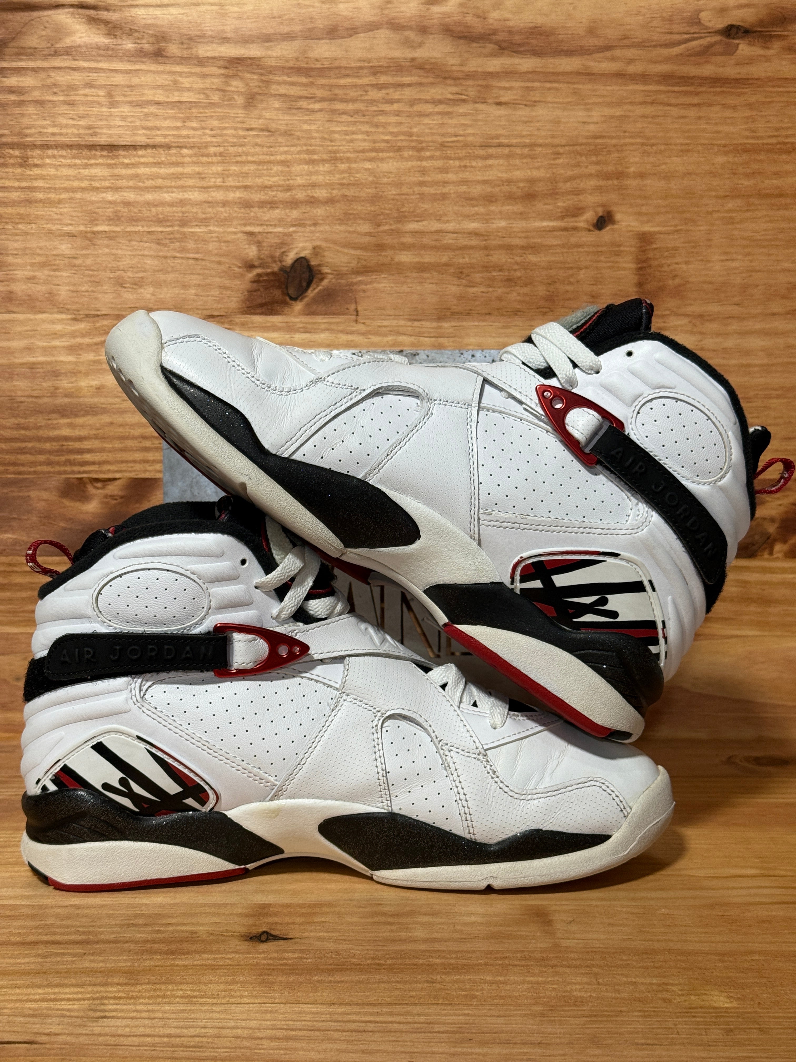 Jordan 8 Retro Alternate
