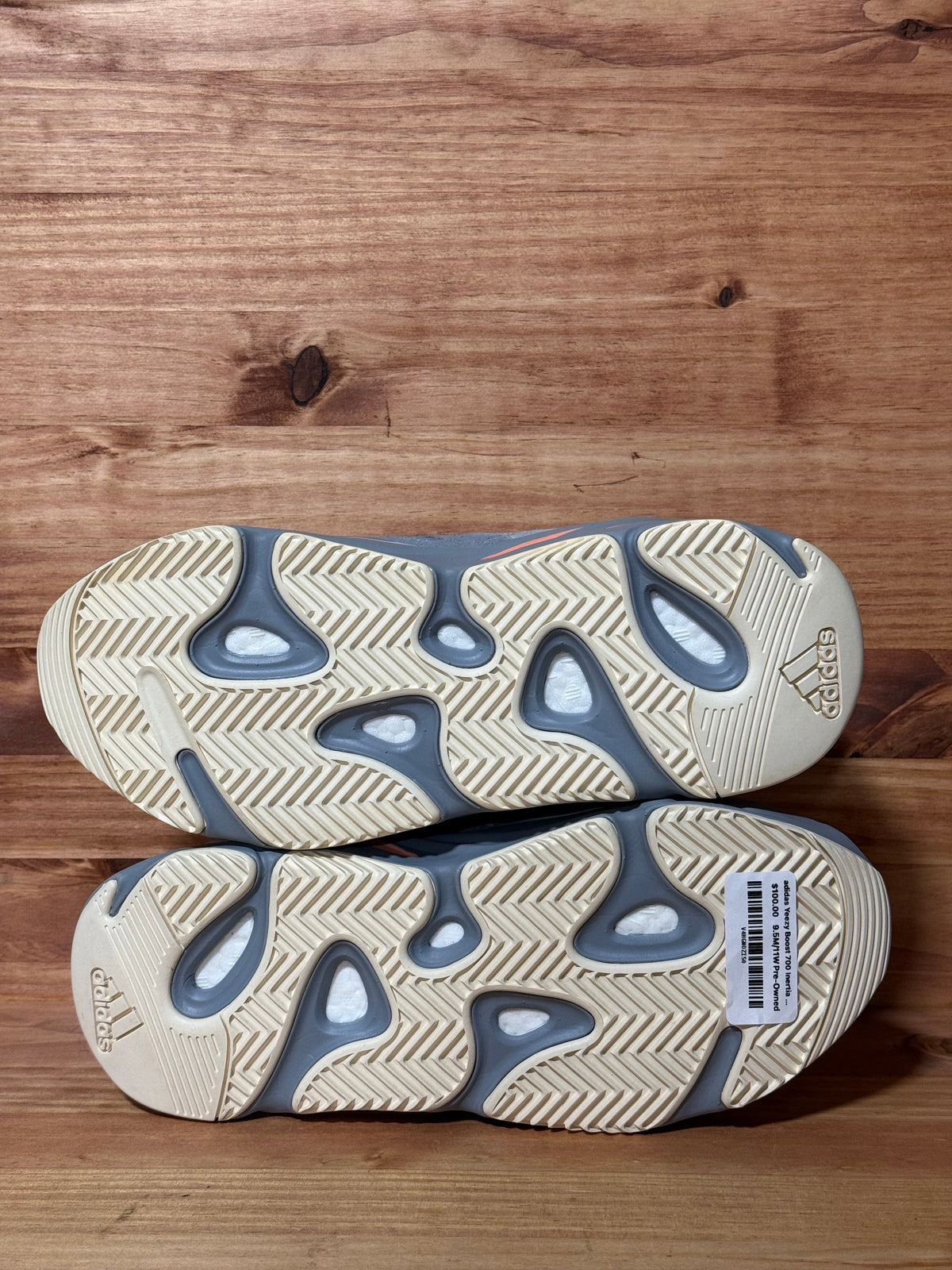 adidas Yeezy Boost 700 Inertia - Size 9.5