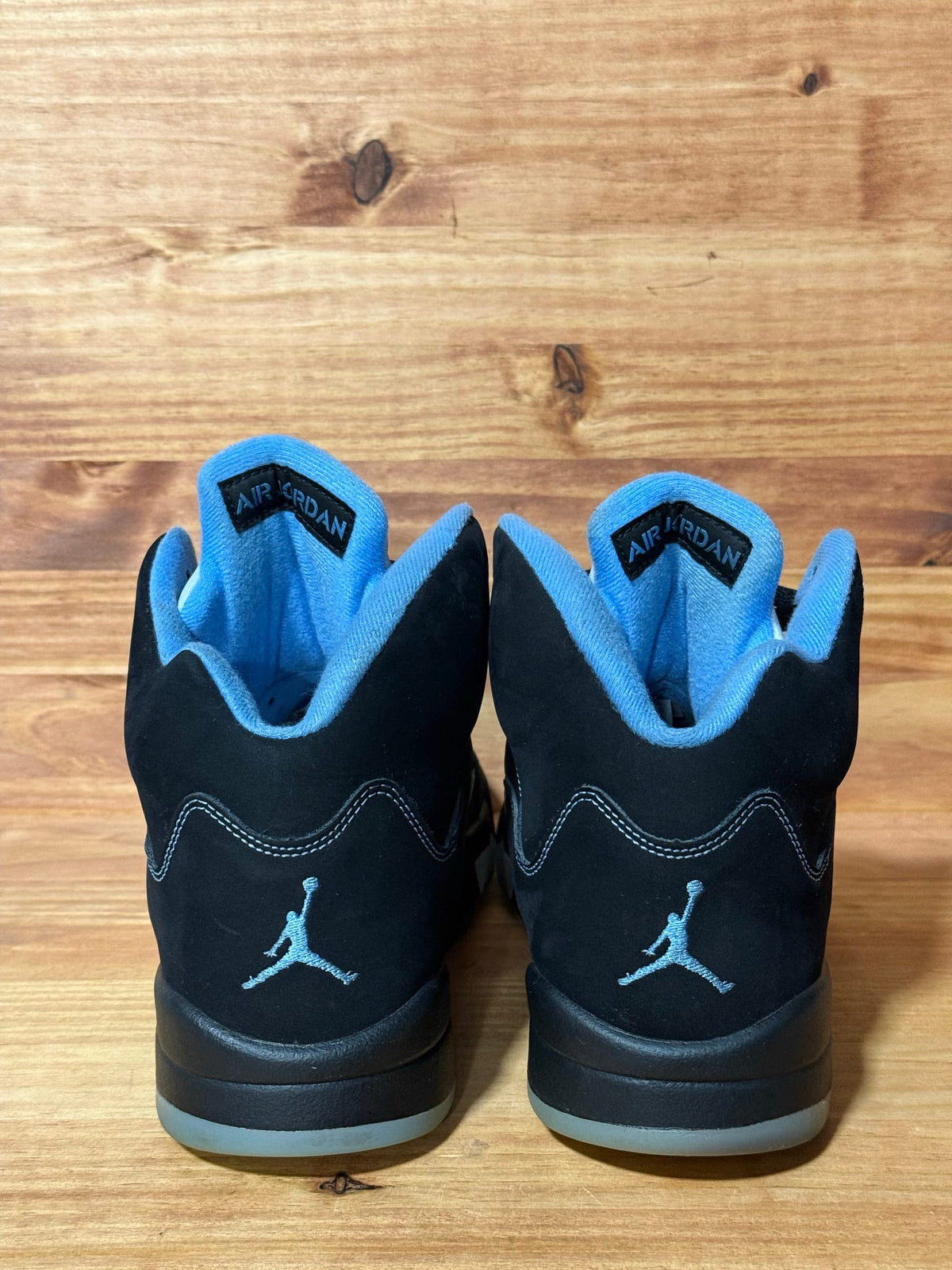 Jordan 5 Retro Black University Blue (2026) - Size 11