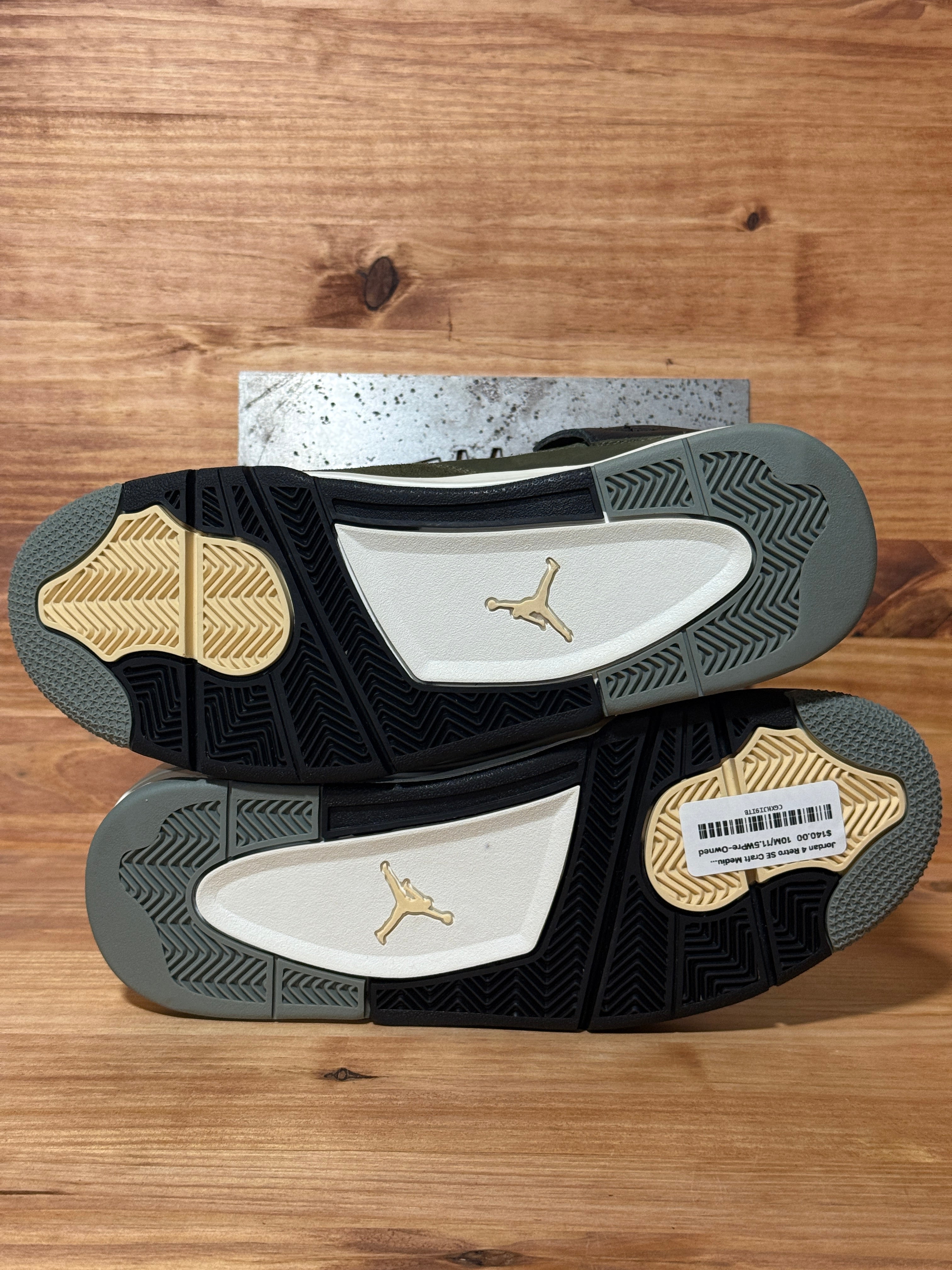 Jordan 4 Retro SE Craft Medium Olive