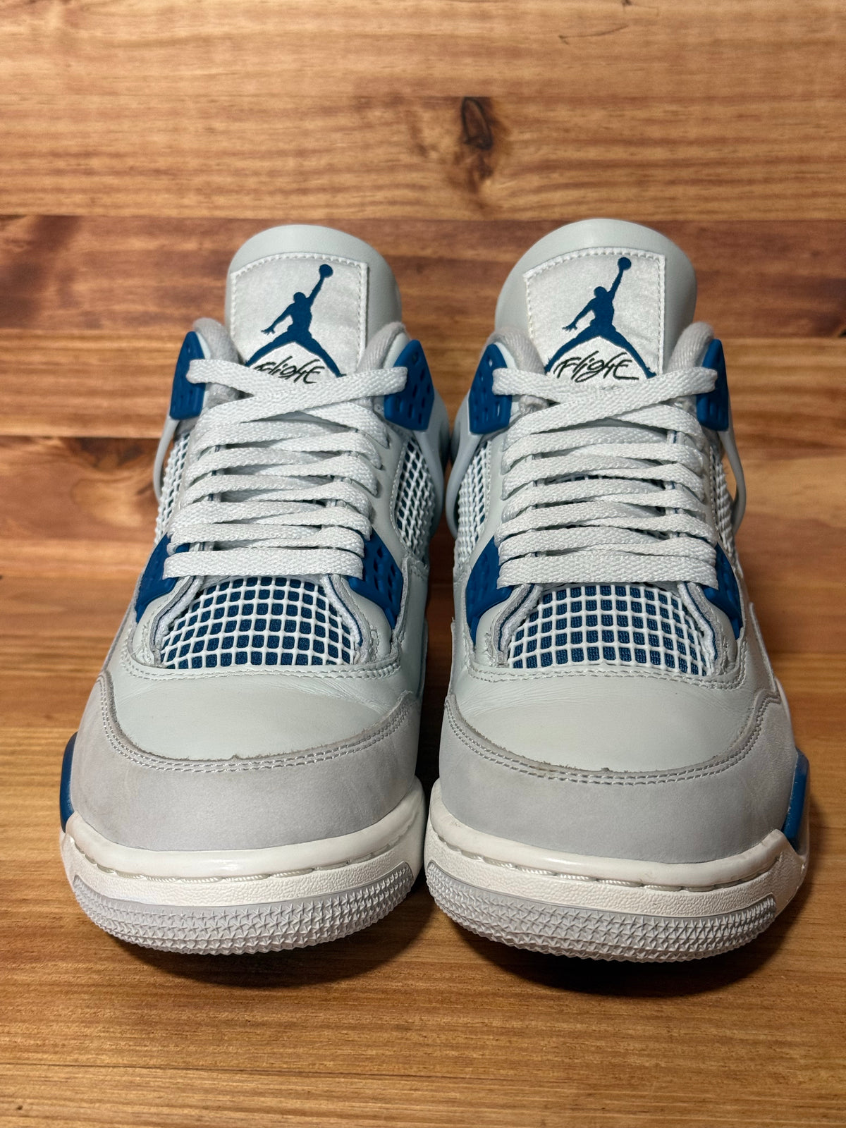 Jordan 4 Retro Military Blue (2024)