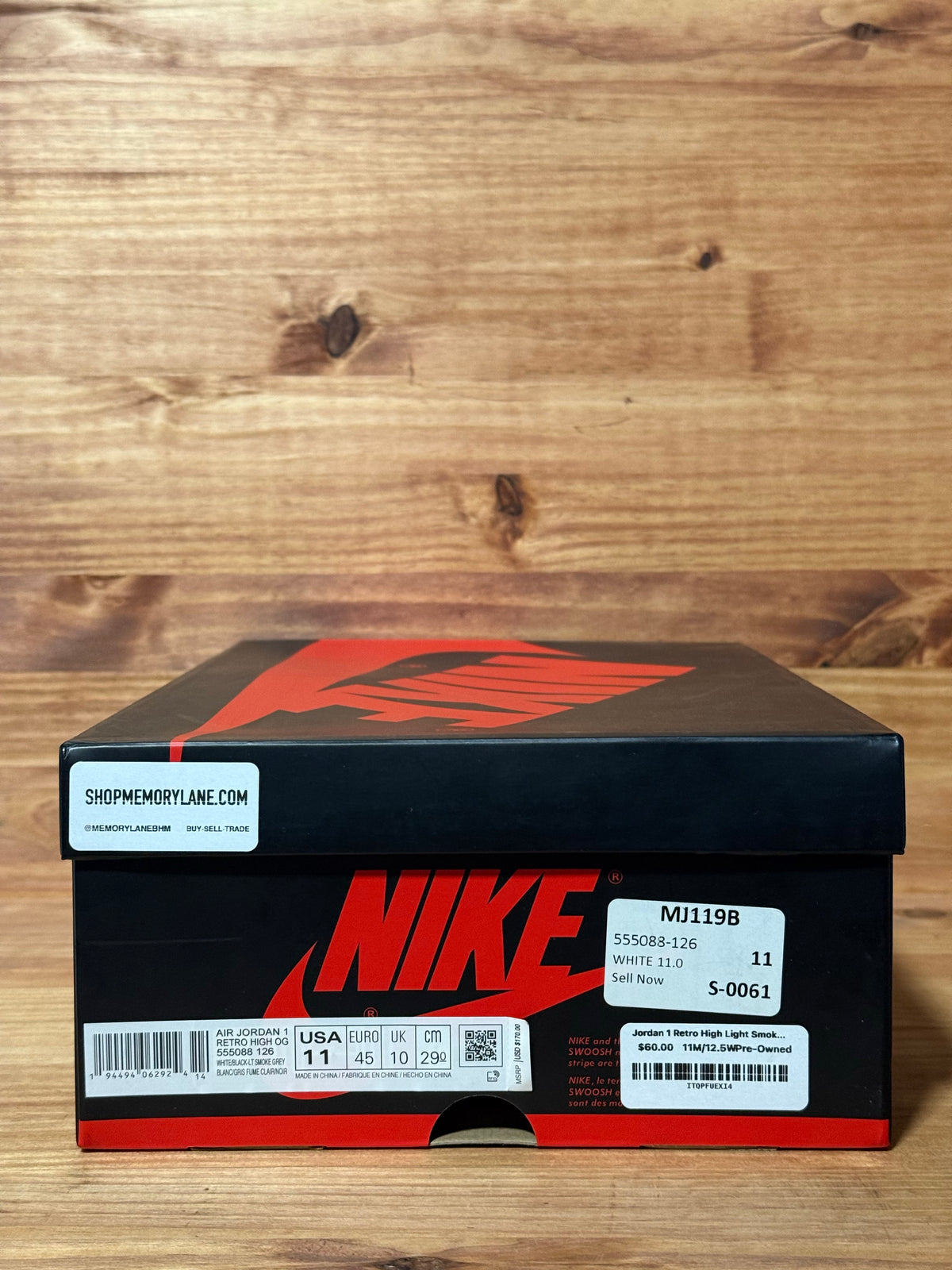 Jordan 1 Retro High Light Smoke Grey
