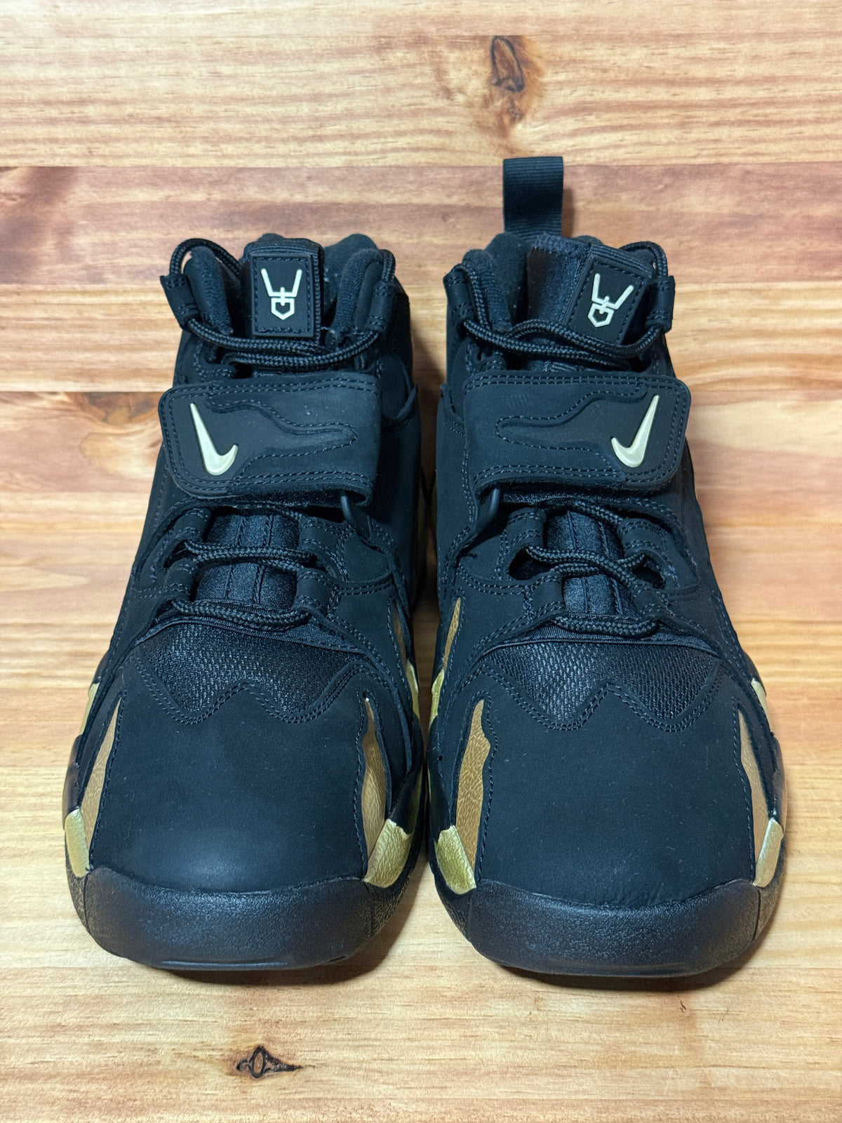 Nike Air DT Max '96 Black Vegas Gold