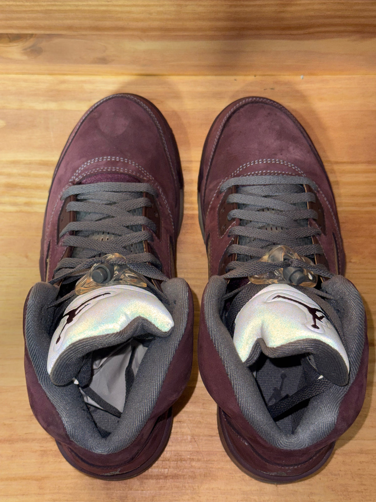 Jordan 5 Retro Burgundy (2023)