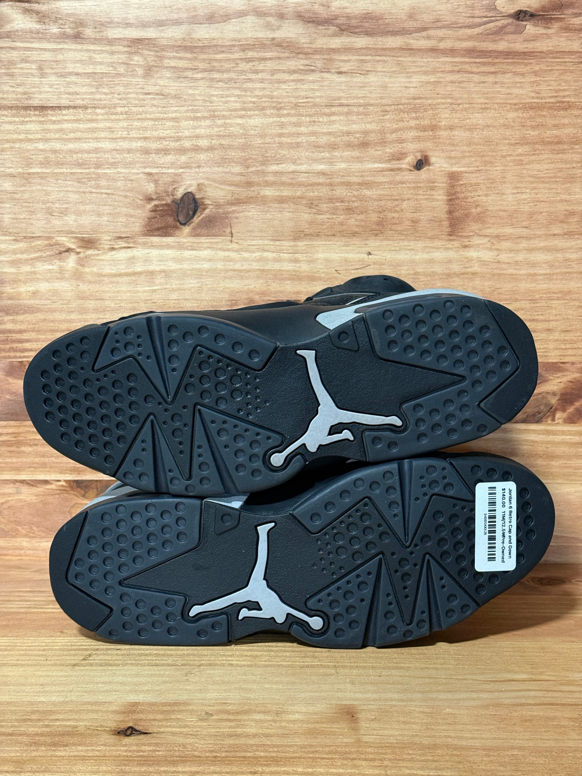 Jordan 6 Retro Cap and Gown