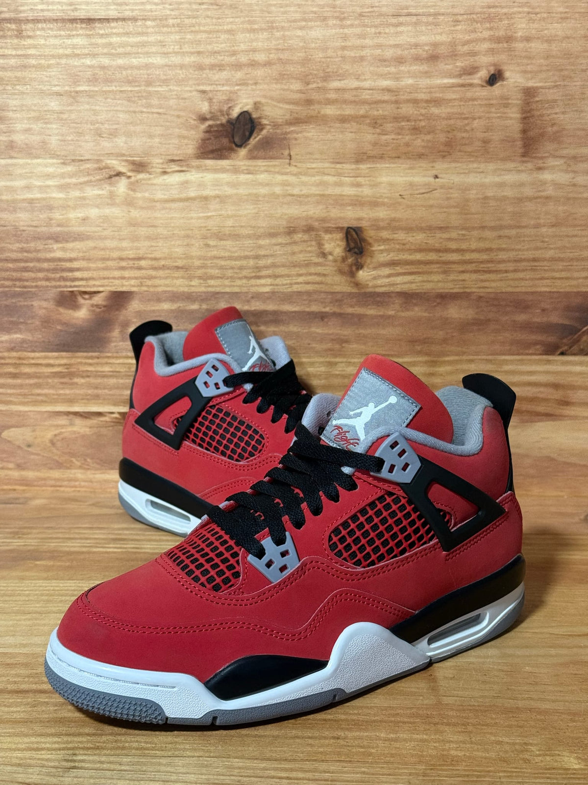 Jordan 4 Retro Toro Bravo (2026) (GS) - Size 7Y