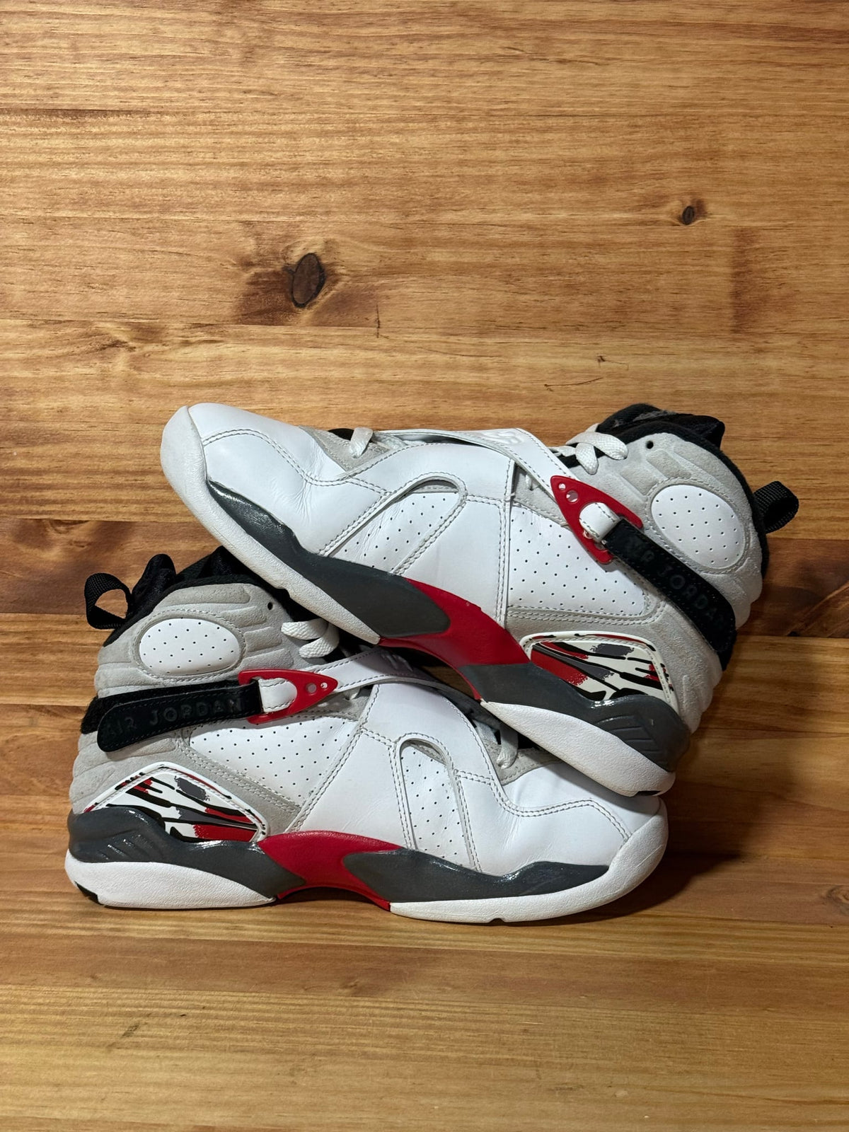 Jordan 8 Retro White True Red (2025)