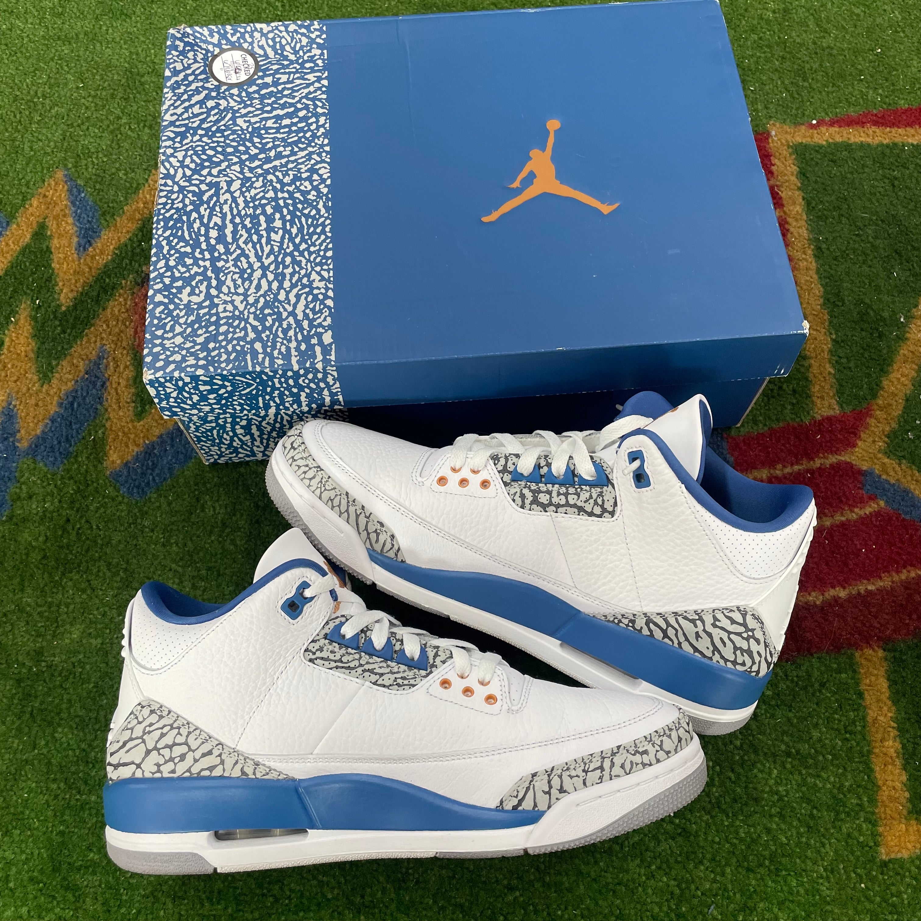 Jordan 3 “Wizards” Size 10.5