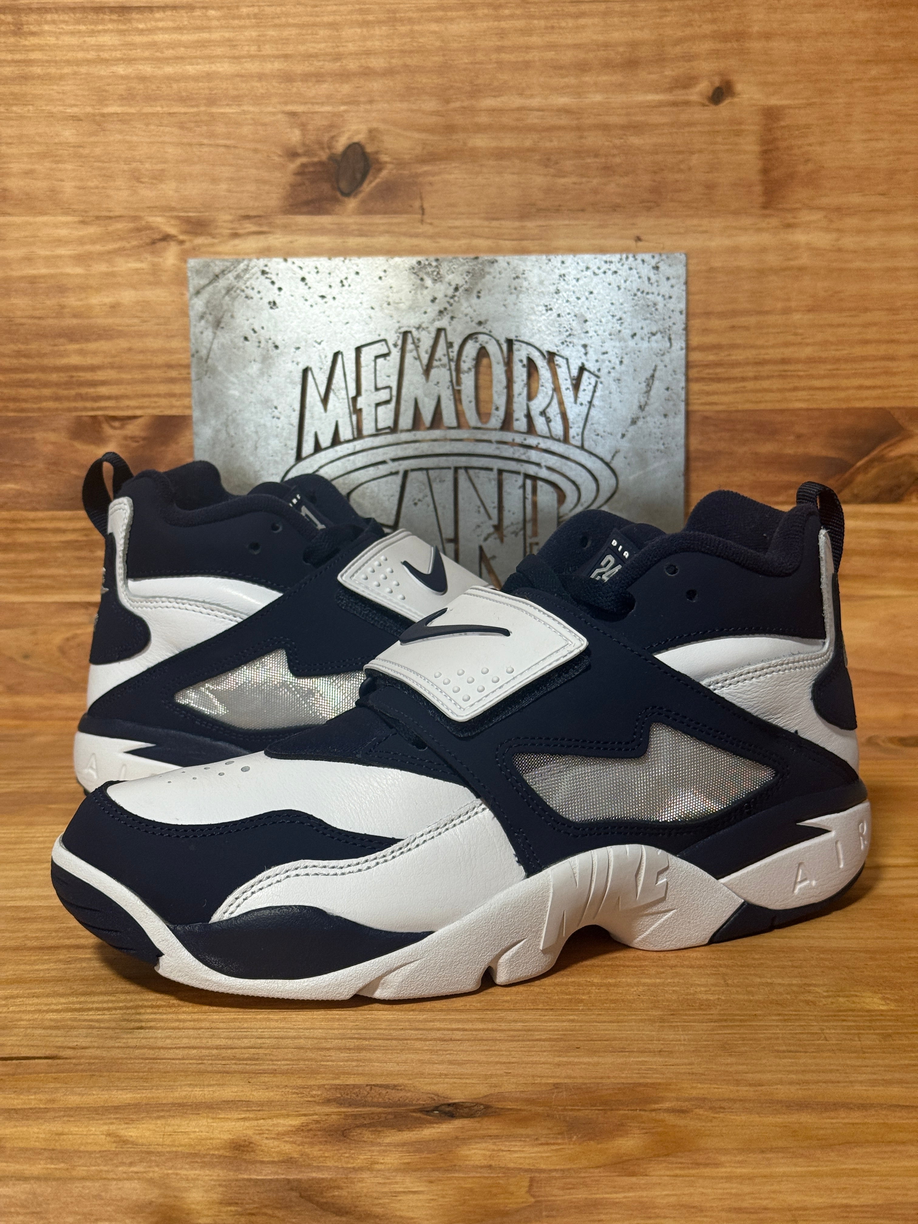 Nike Air Diamond Turf Cowboys