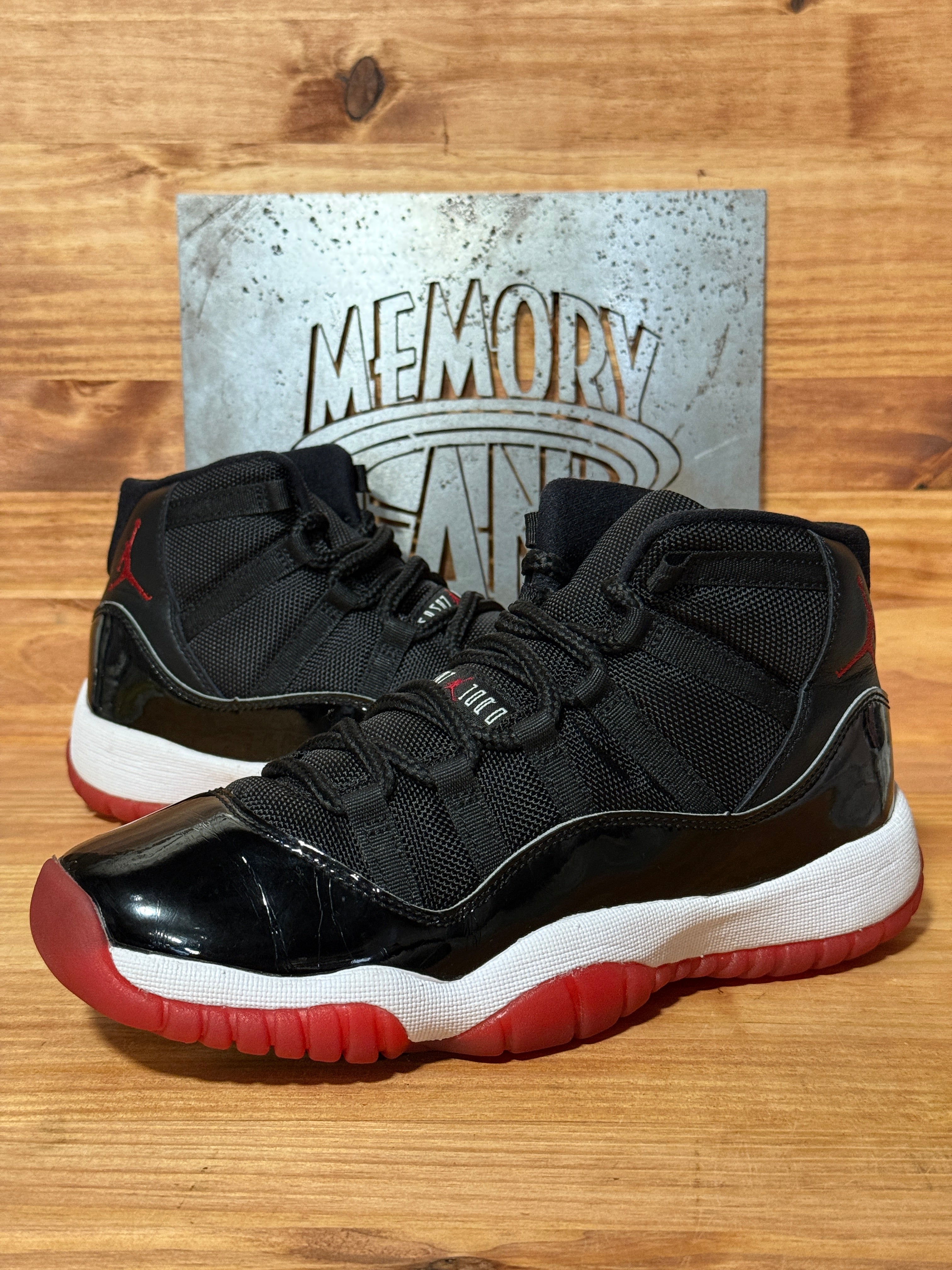 Jordan 11 Retro Playoffs Bred (2019) (GS)