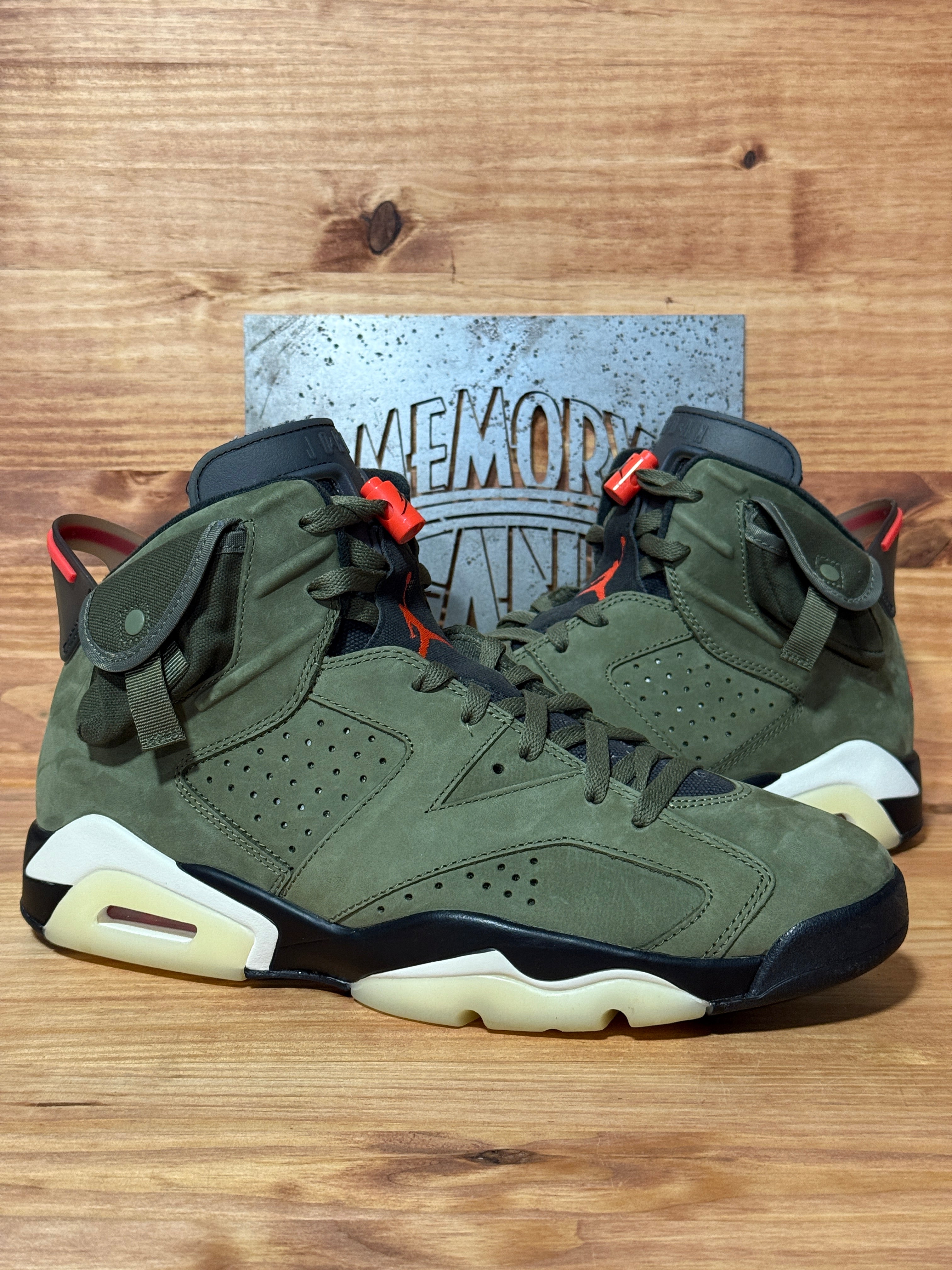 Jordan 6 Retro Travis Scott