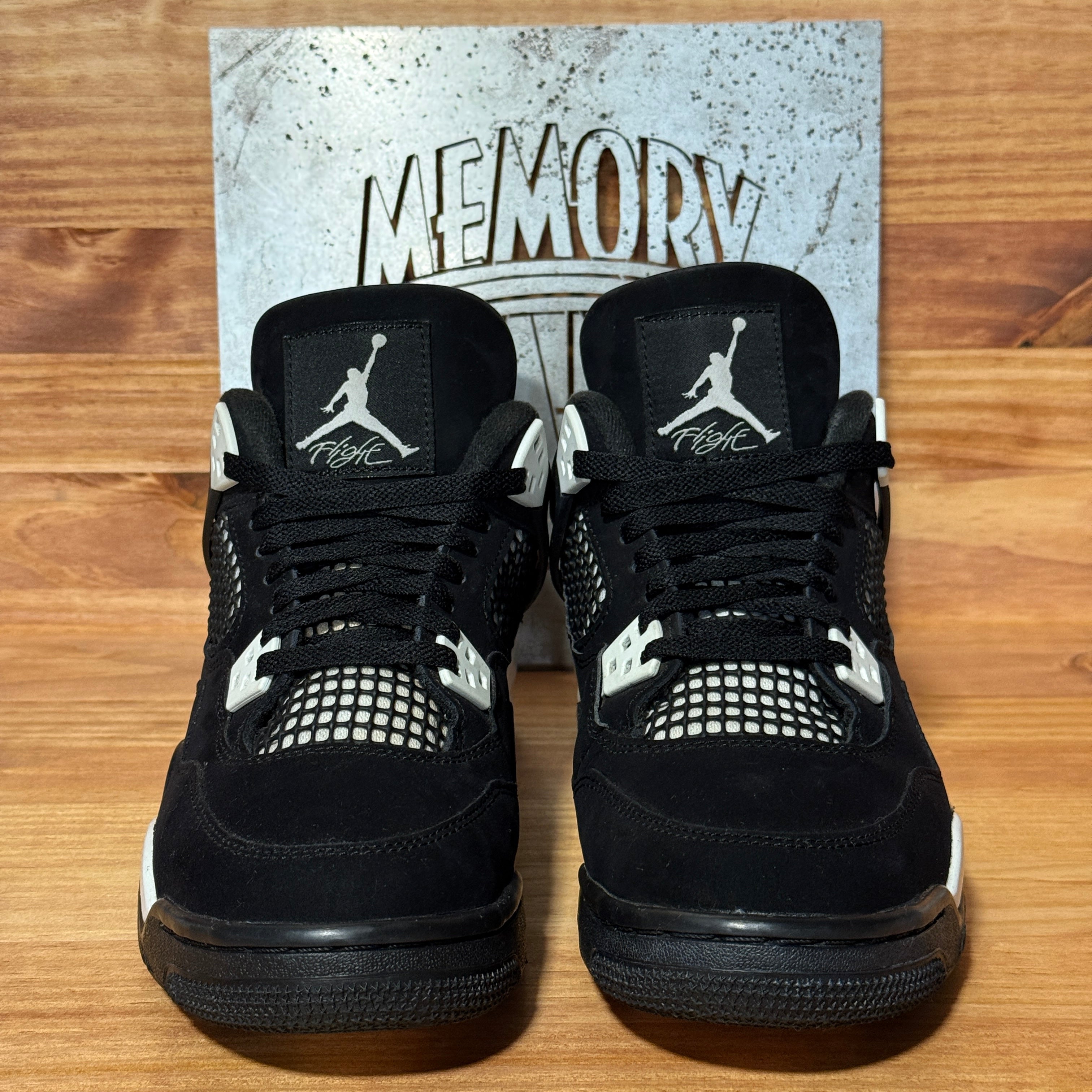 Jordan 4 Retro White Thunder (GS)