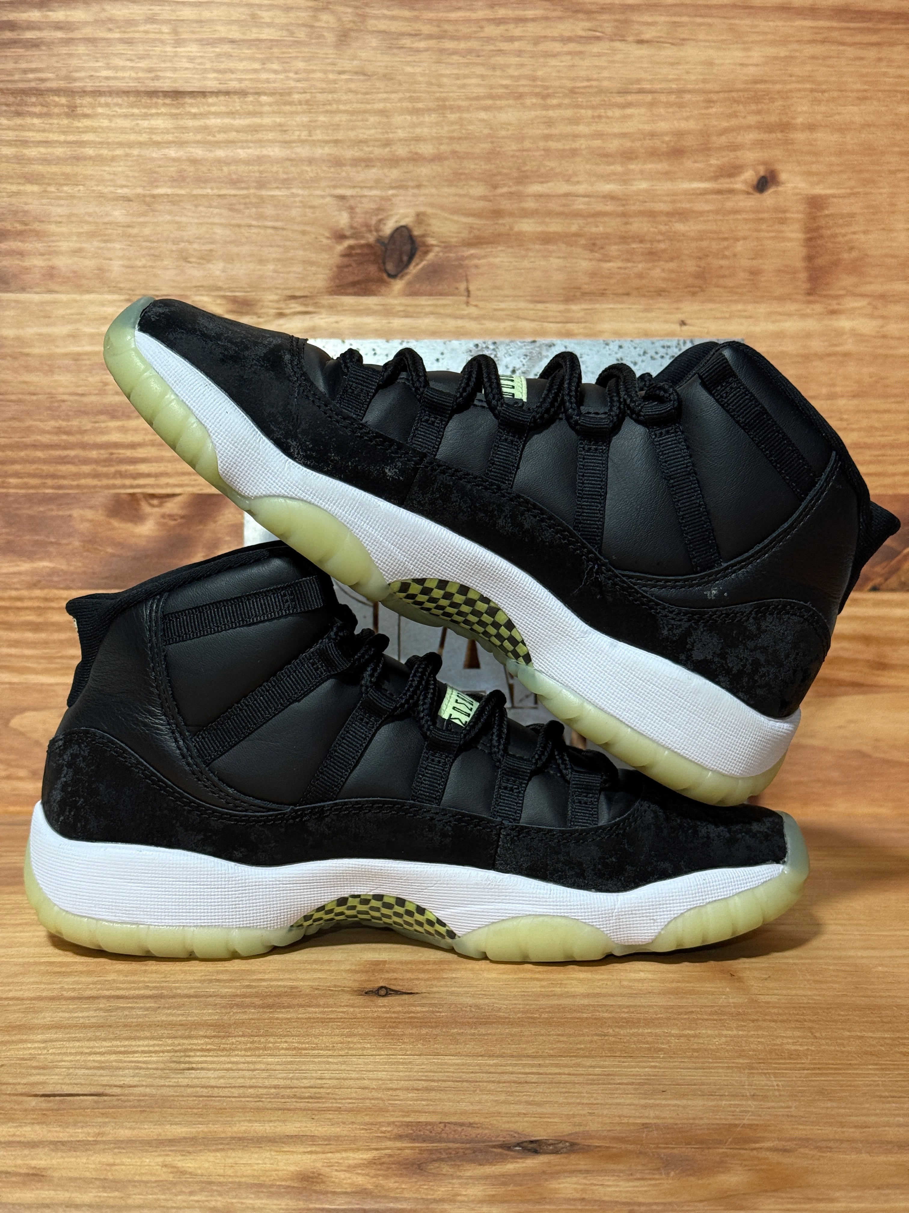 Jordan 11 Retro Black Barely Volt (GS)