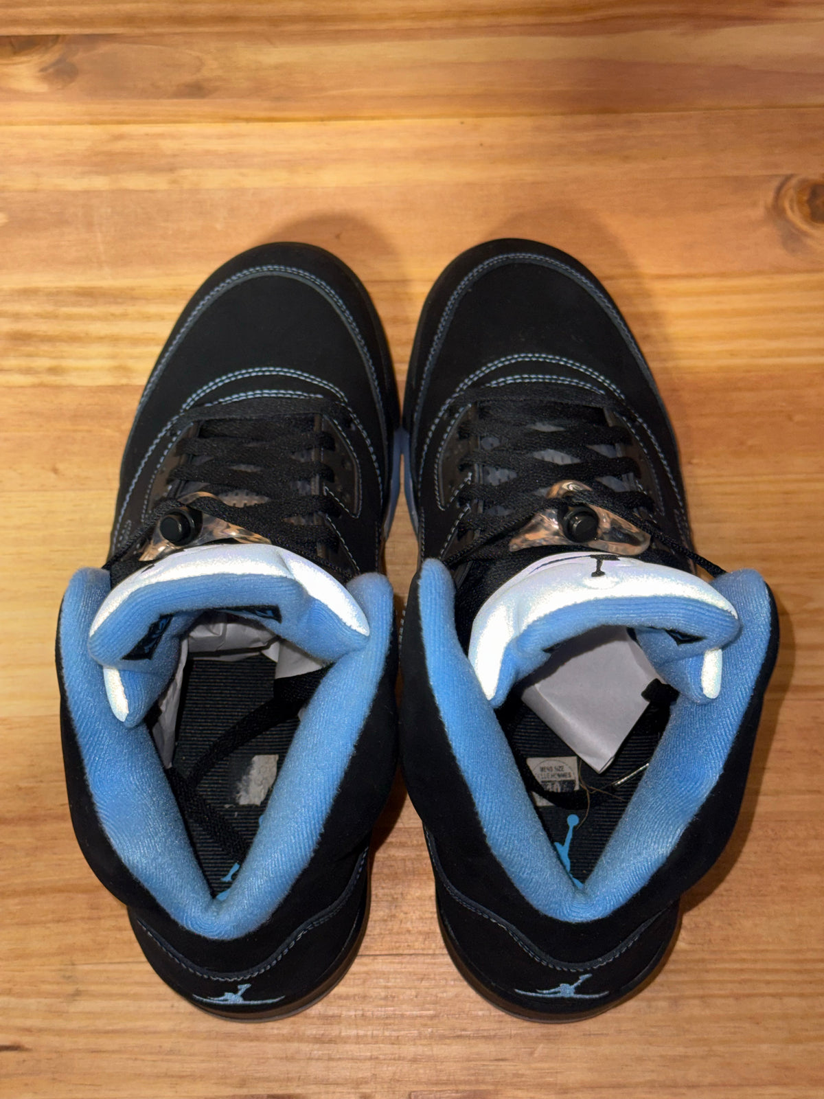 Jordan 5 Retro Black University Blue (2026)