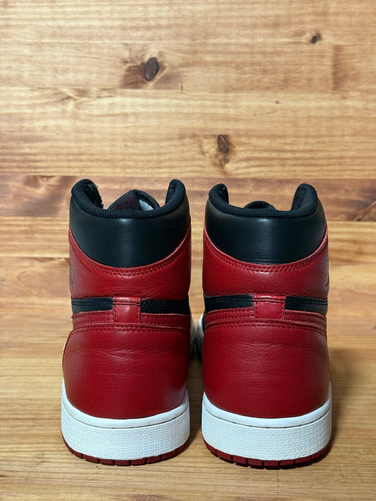 Jordan 1 Retro High Bred Banned (2016)