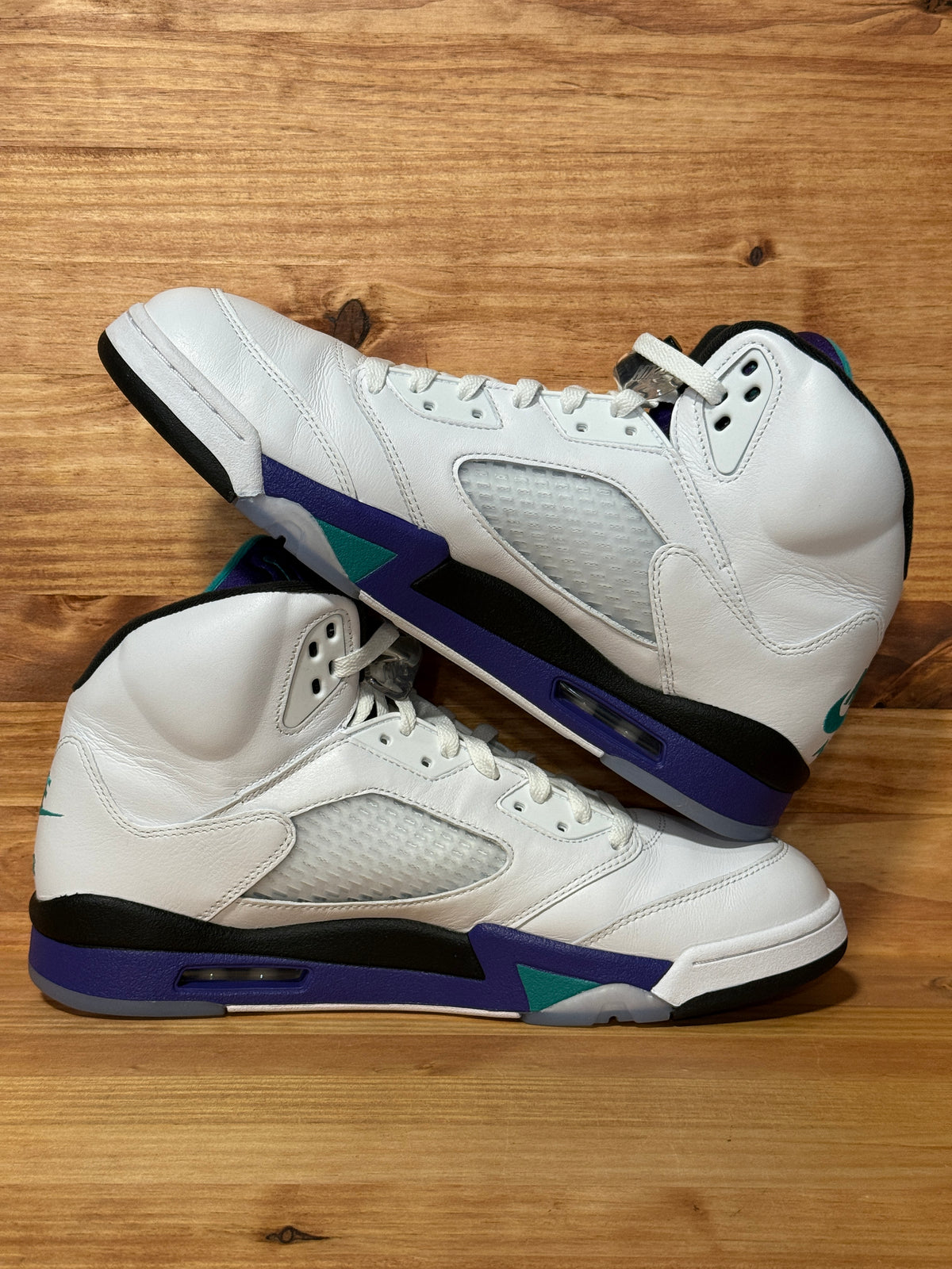 Jordan 5 Retro Grape (2025)