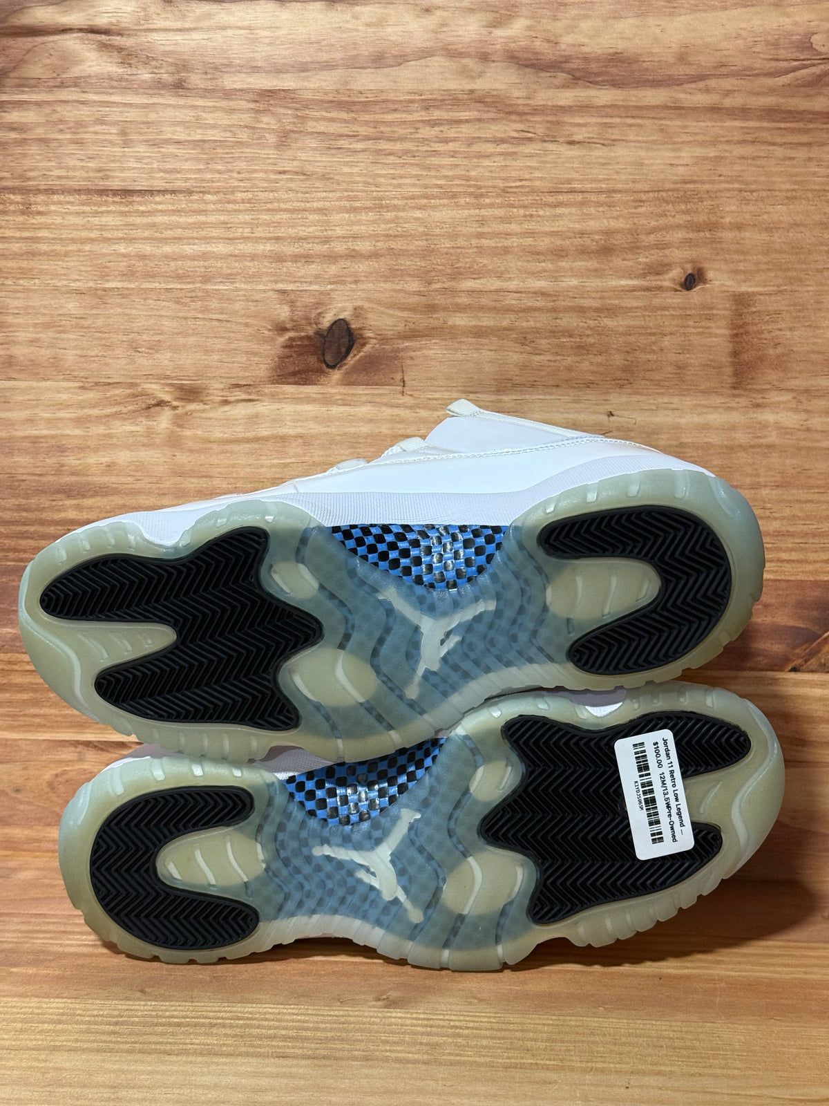 Jordan 11 Retro Low Legend Blue