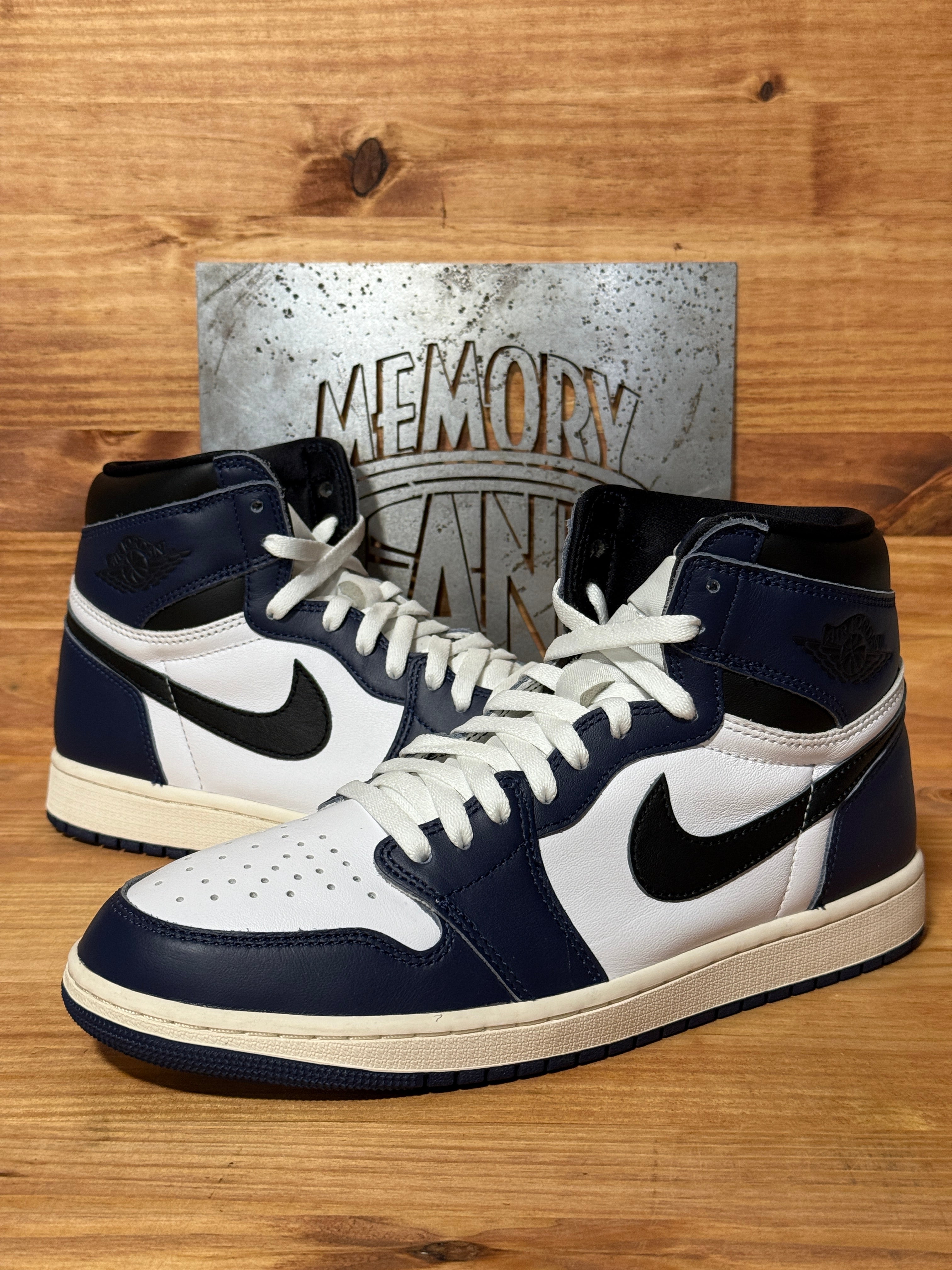 Jordan 1 Retro High OG Midnight Navy