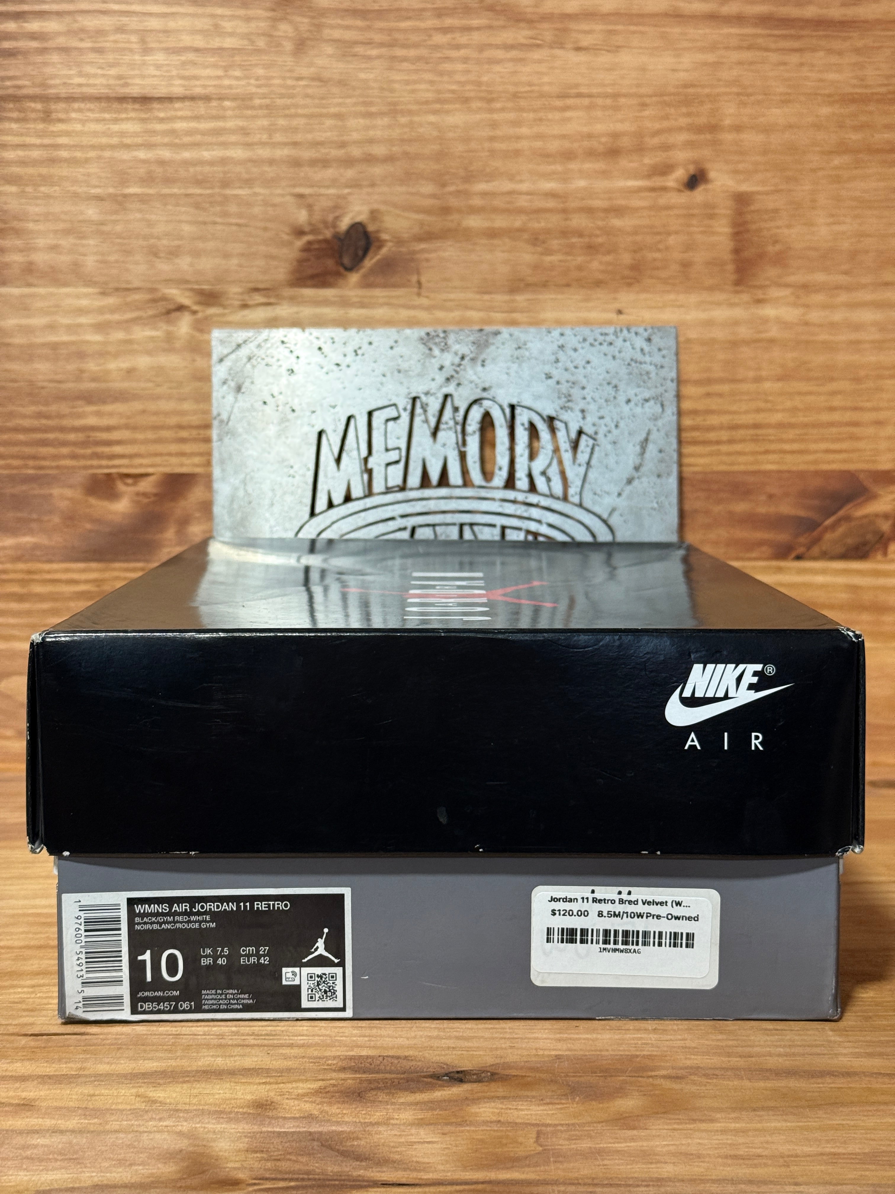 Jordan 11 Retro Bred Velvet (Women's)