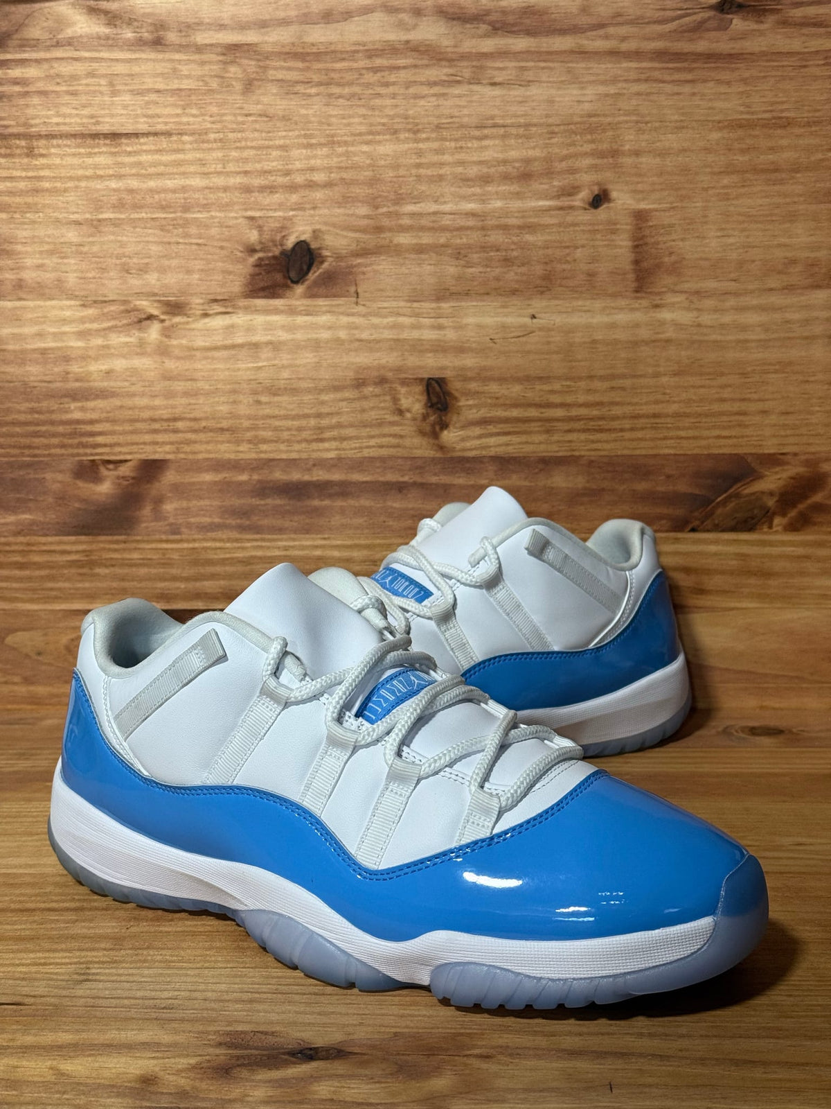 Jordan 11 Retro Low University Blue (2026) - Size 13