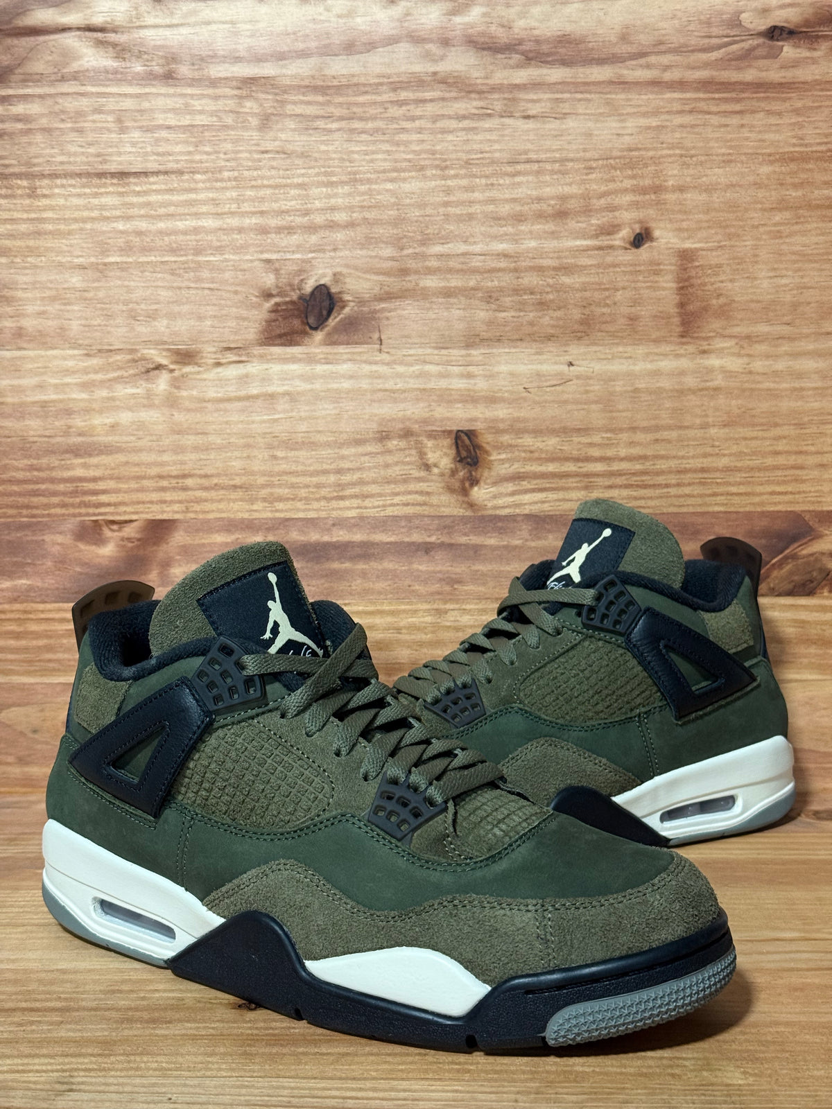 Jordan 4 Retro SE Craft Medium Olive