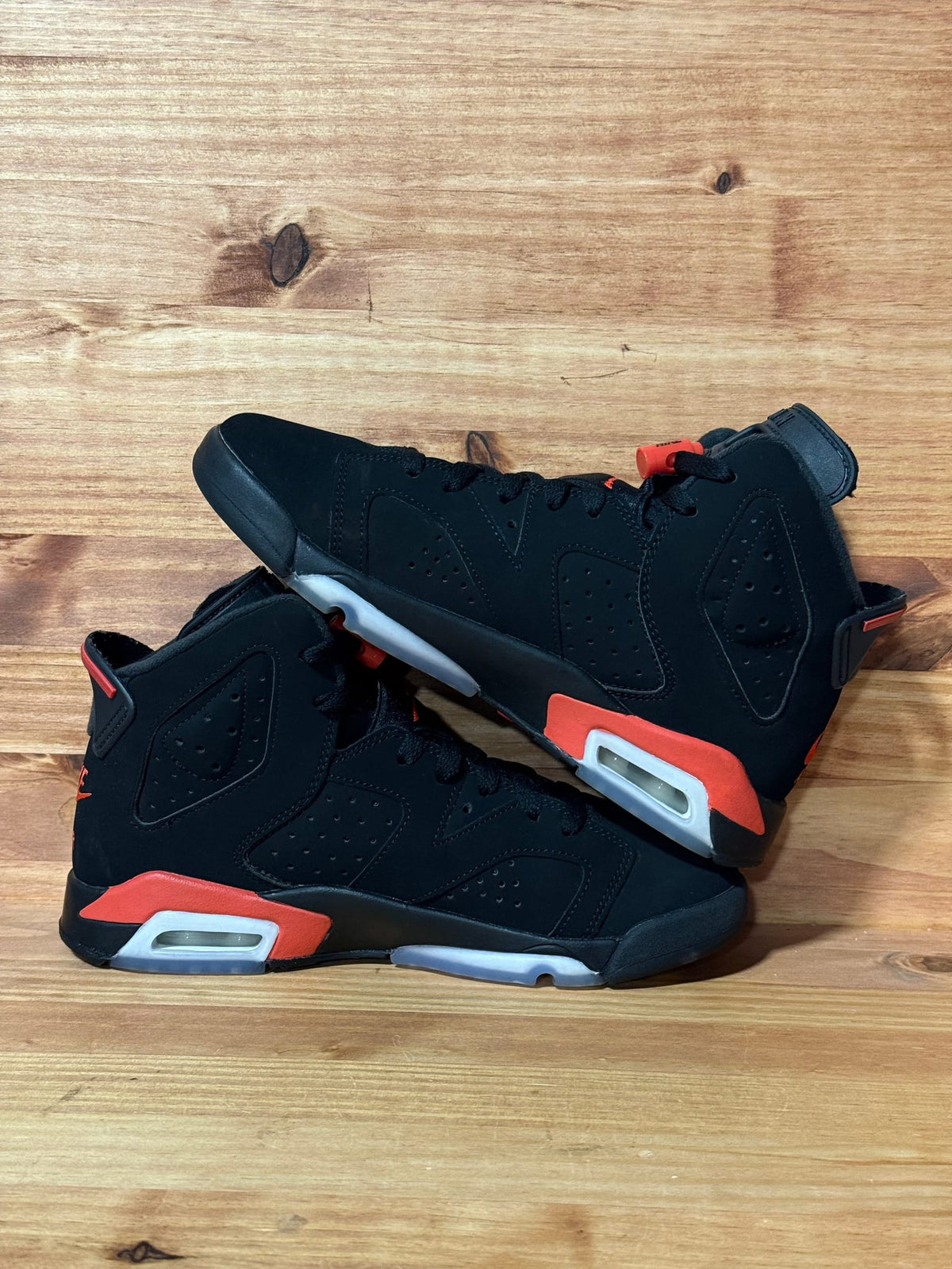 Jordan 6 Retro Infrared Salesman (GS) - Size 6Y