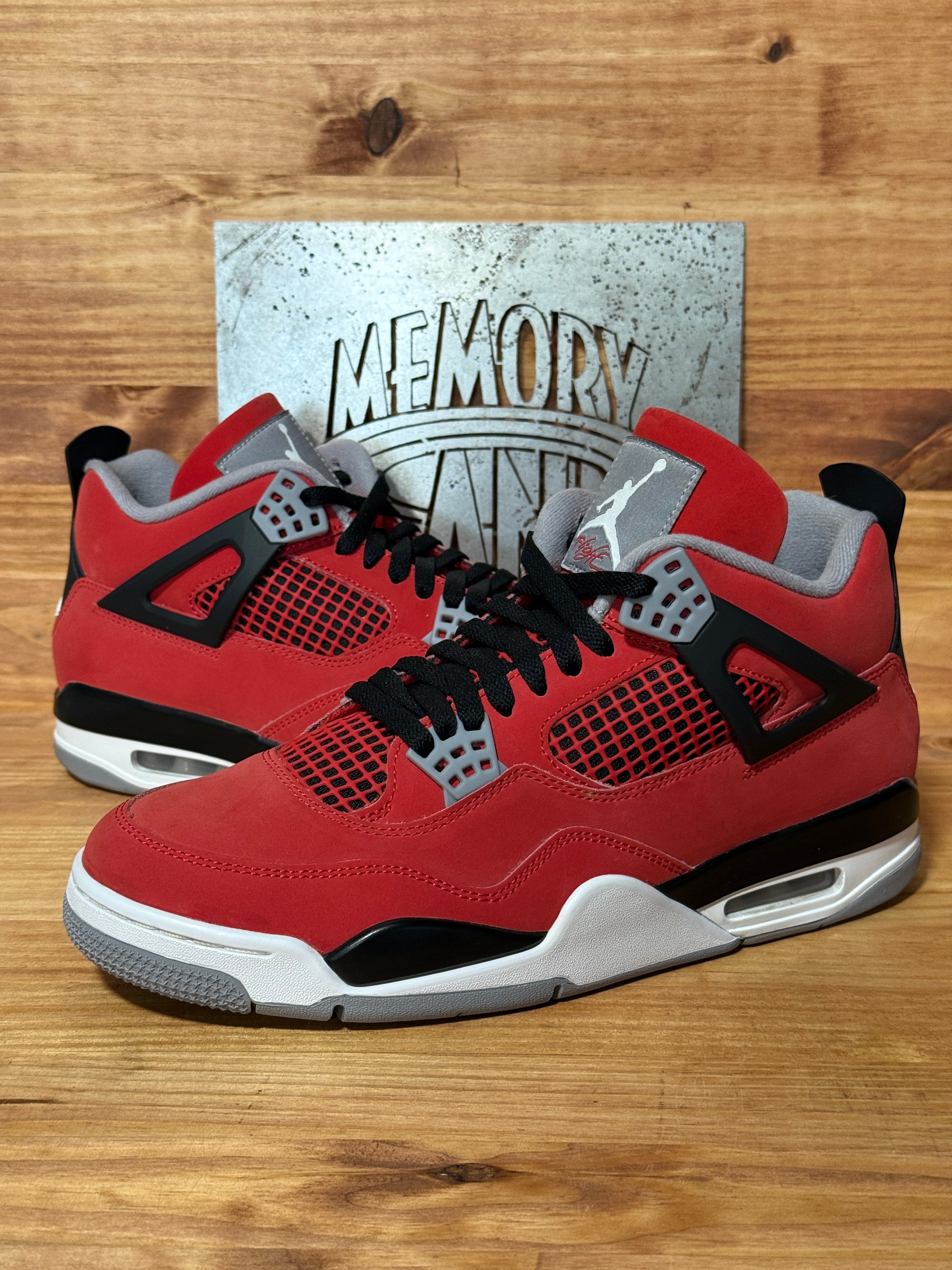 Jordan 4 Retro Toro Bravo (2026)
