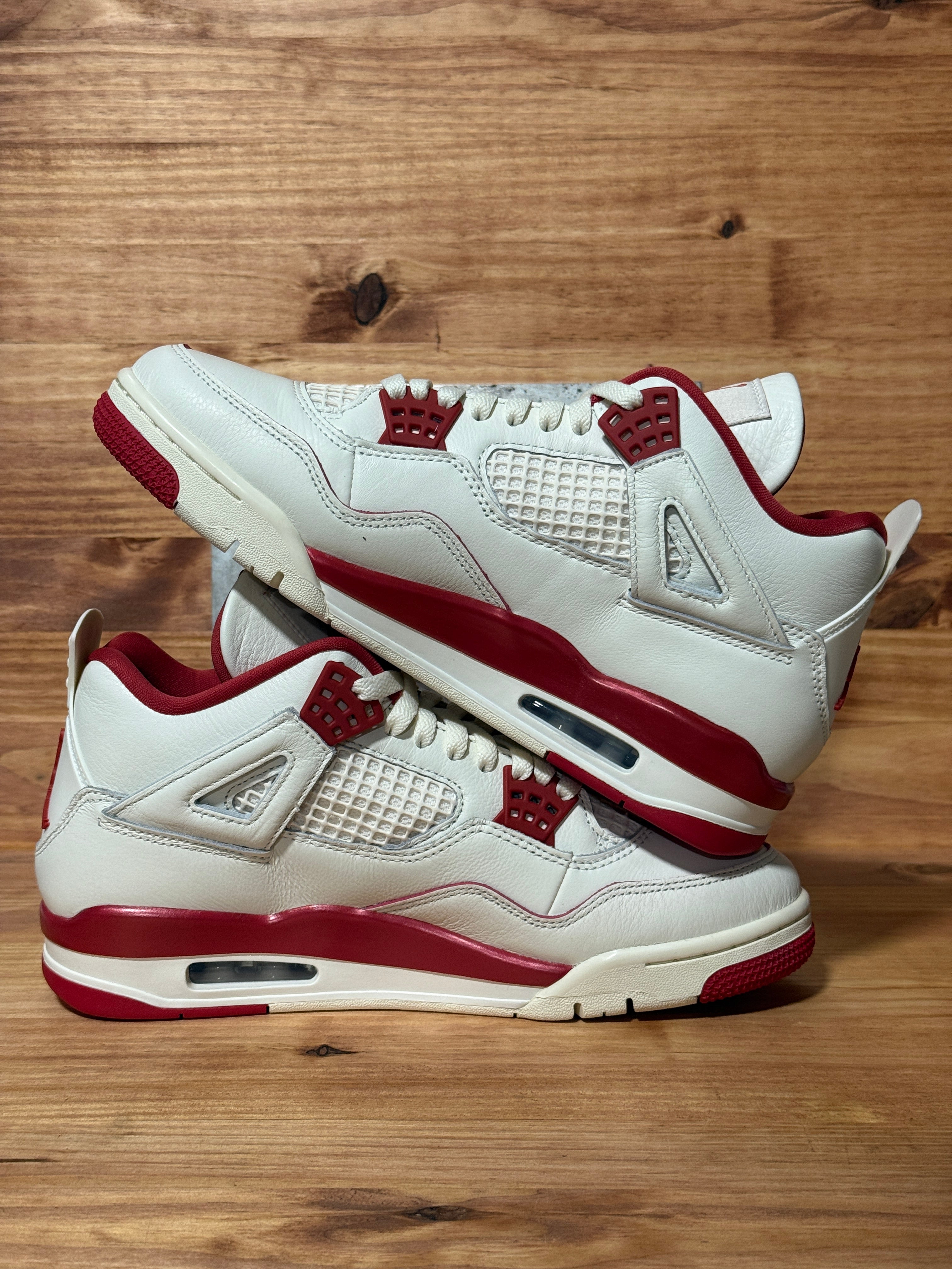 Jordan 4 Retro Valentine's Day Sierra Red (Women's)
