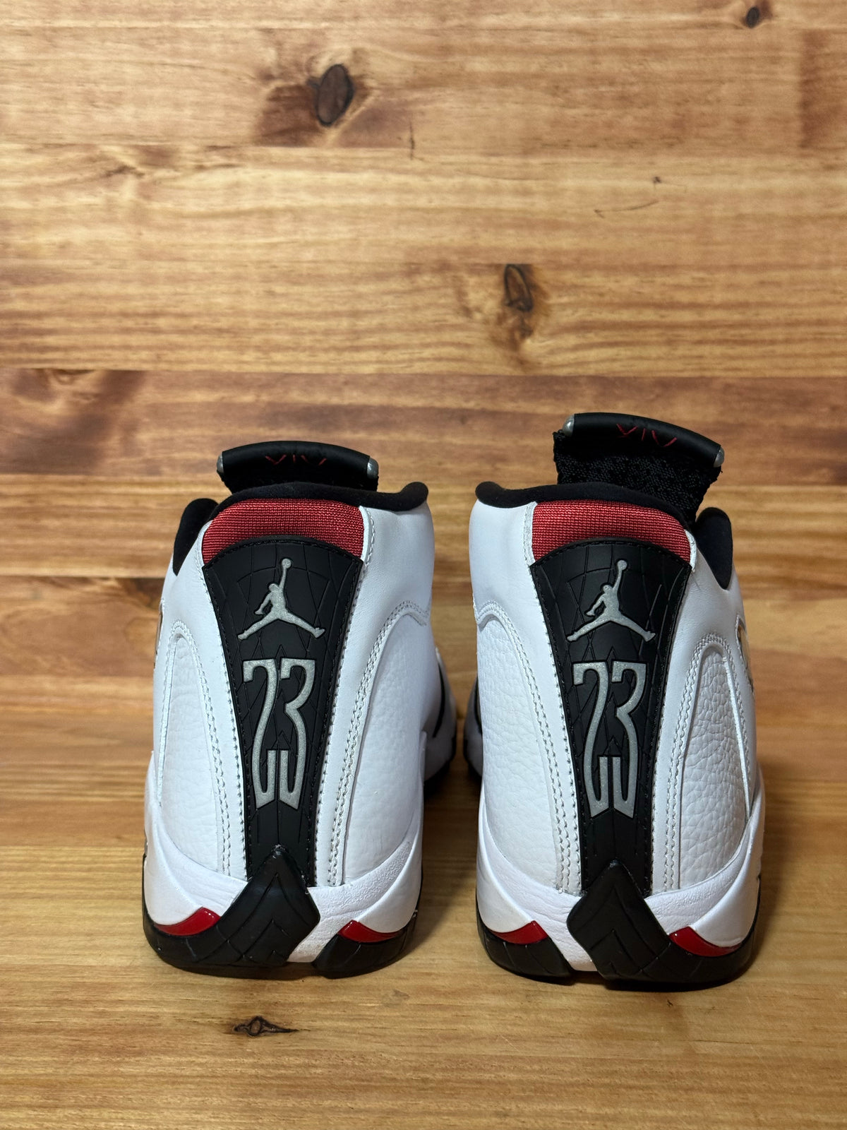 Jordan 14 Retro Black Toe (2024)