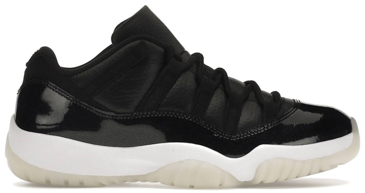 Jordan 11 Retro Low 72-10 - Size 9.5