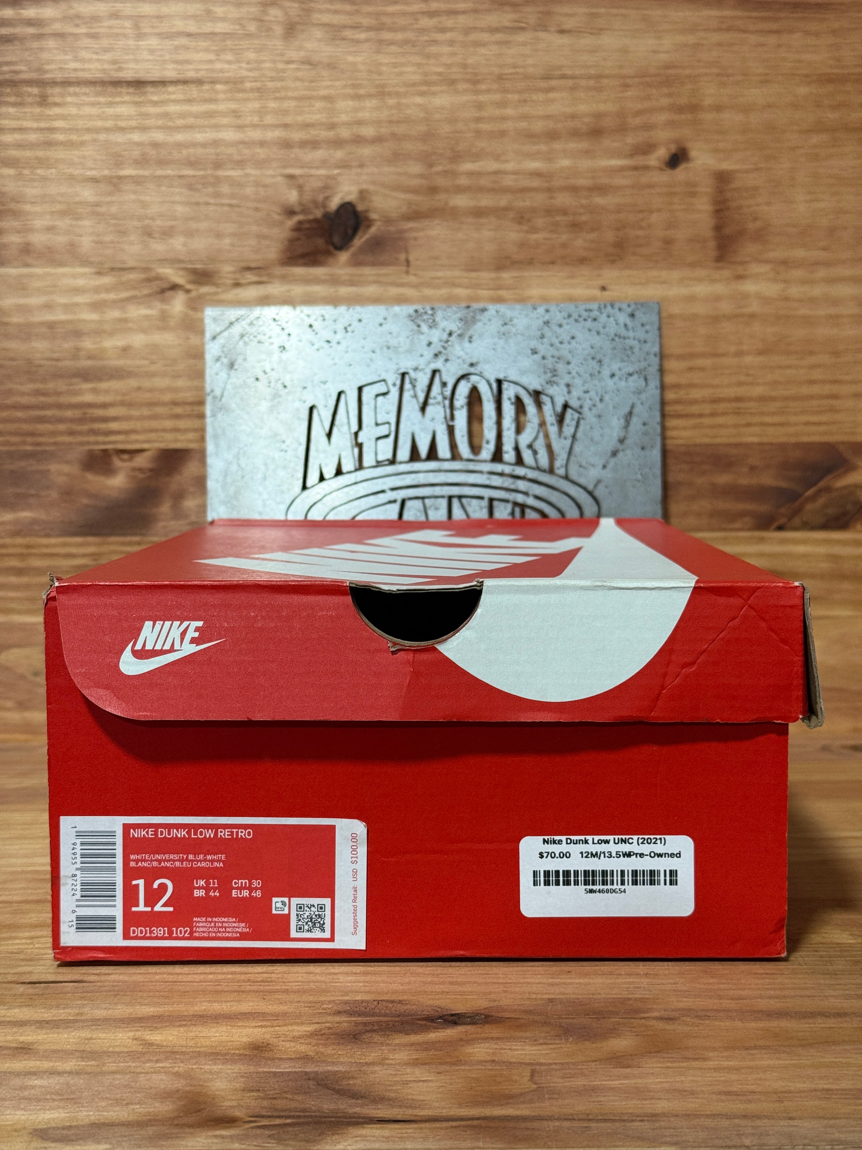 Nike Dunk Low UNC (2021)