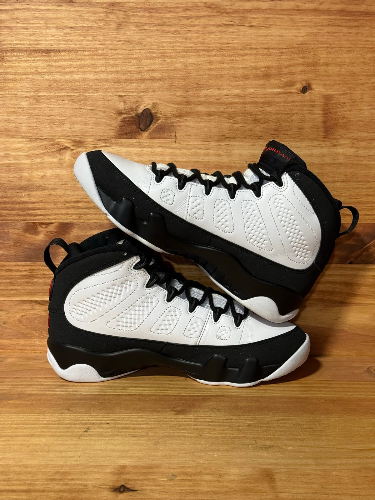 Jordan 9 Retro OG Space Jam (2026) - Size 8