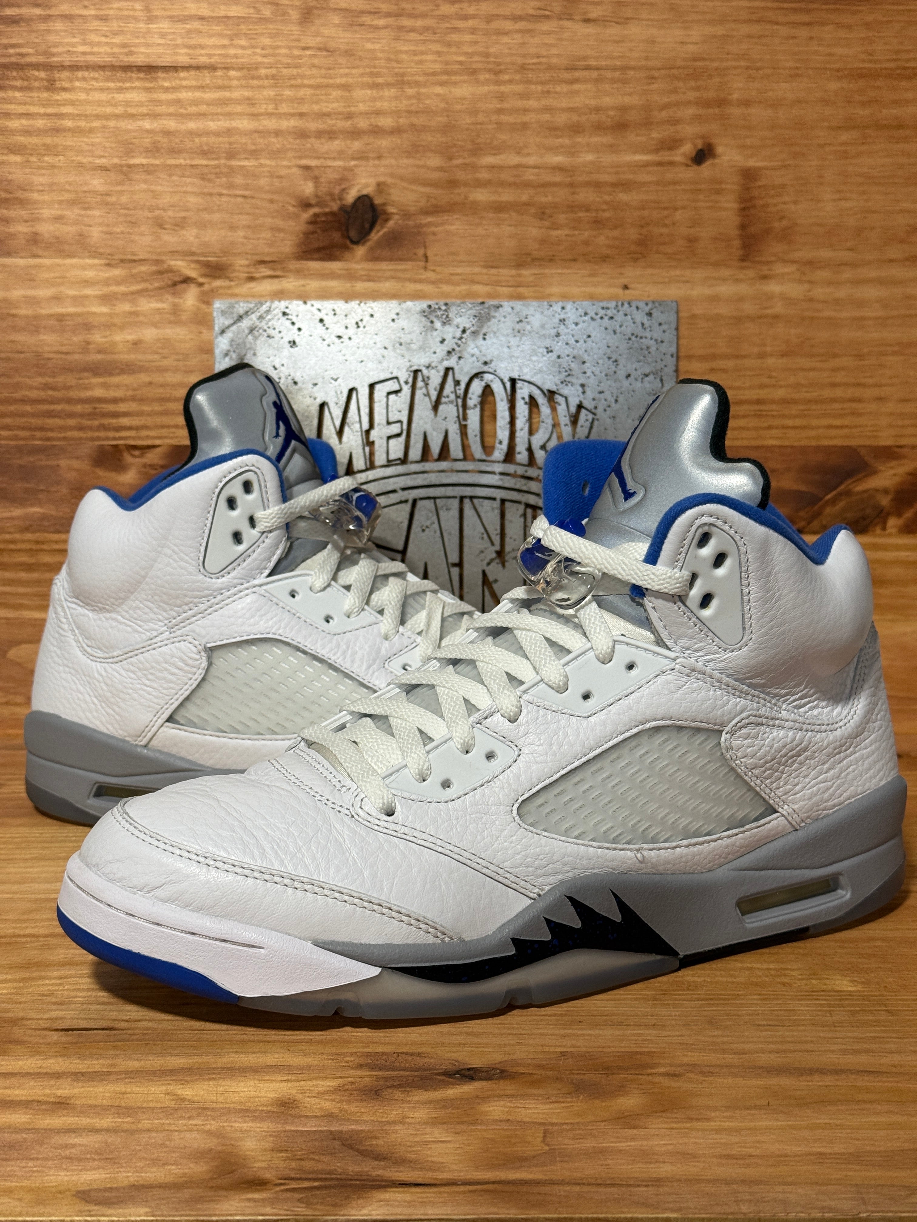 Jordan 5 Retro White Stealth (2021)