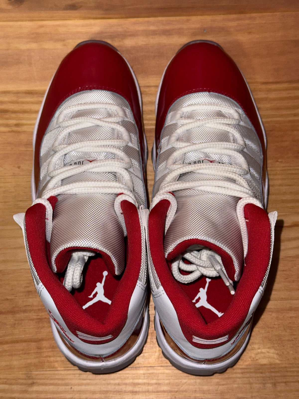 Jordan 11 Retro Cherry (2022)