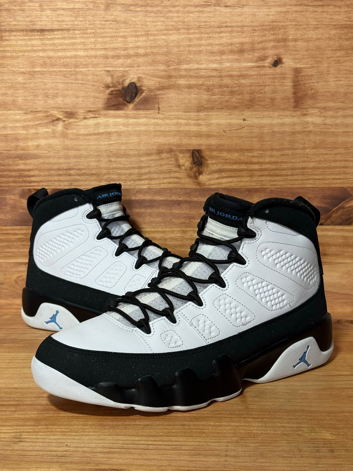 Jordan 9 Retro University Blue
