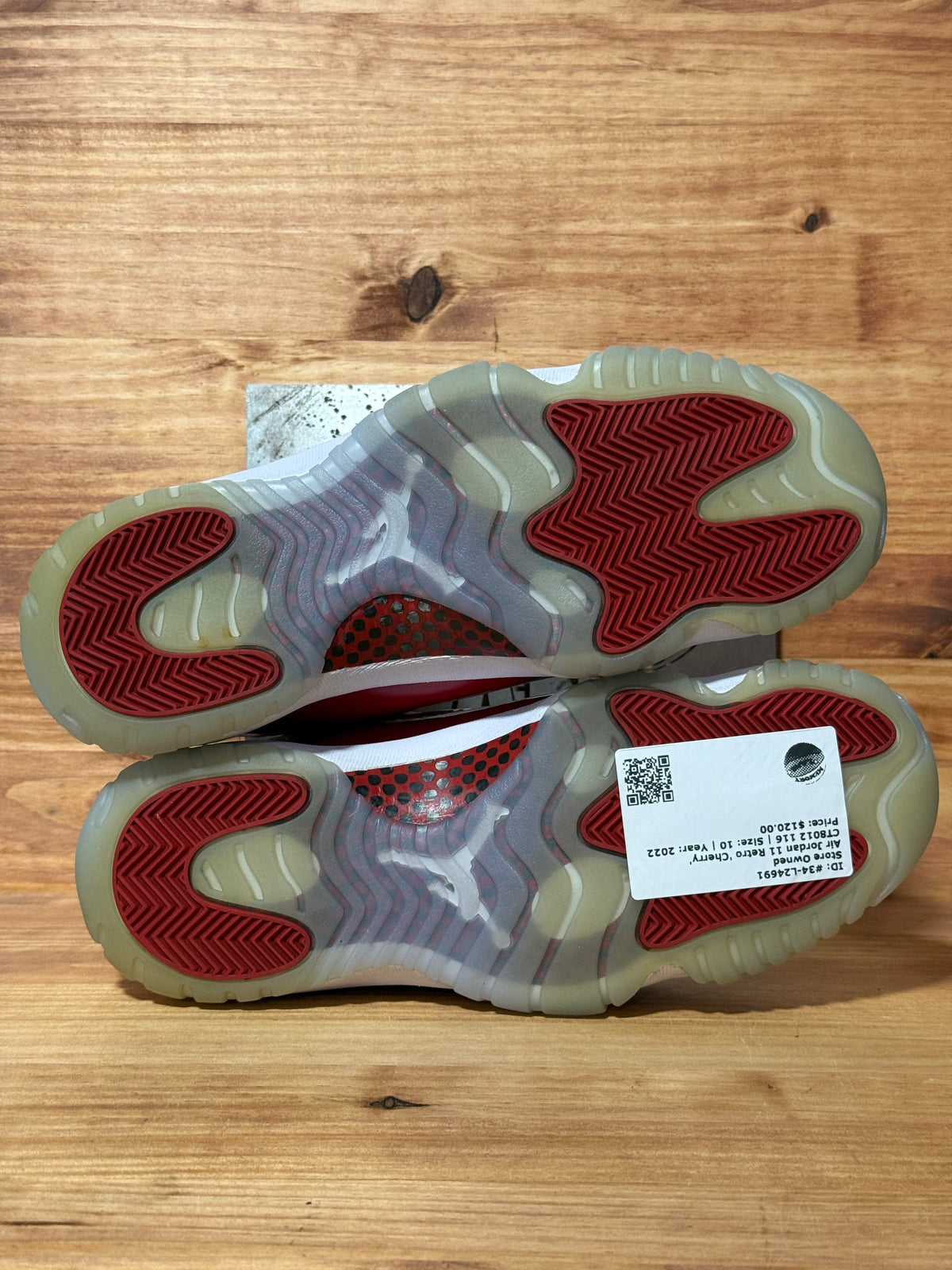 Jordan 11 Retro Cherry (2022)