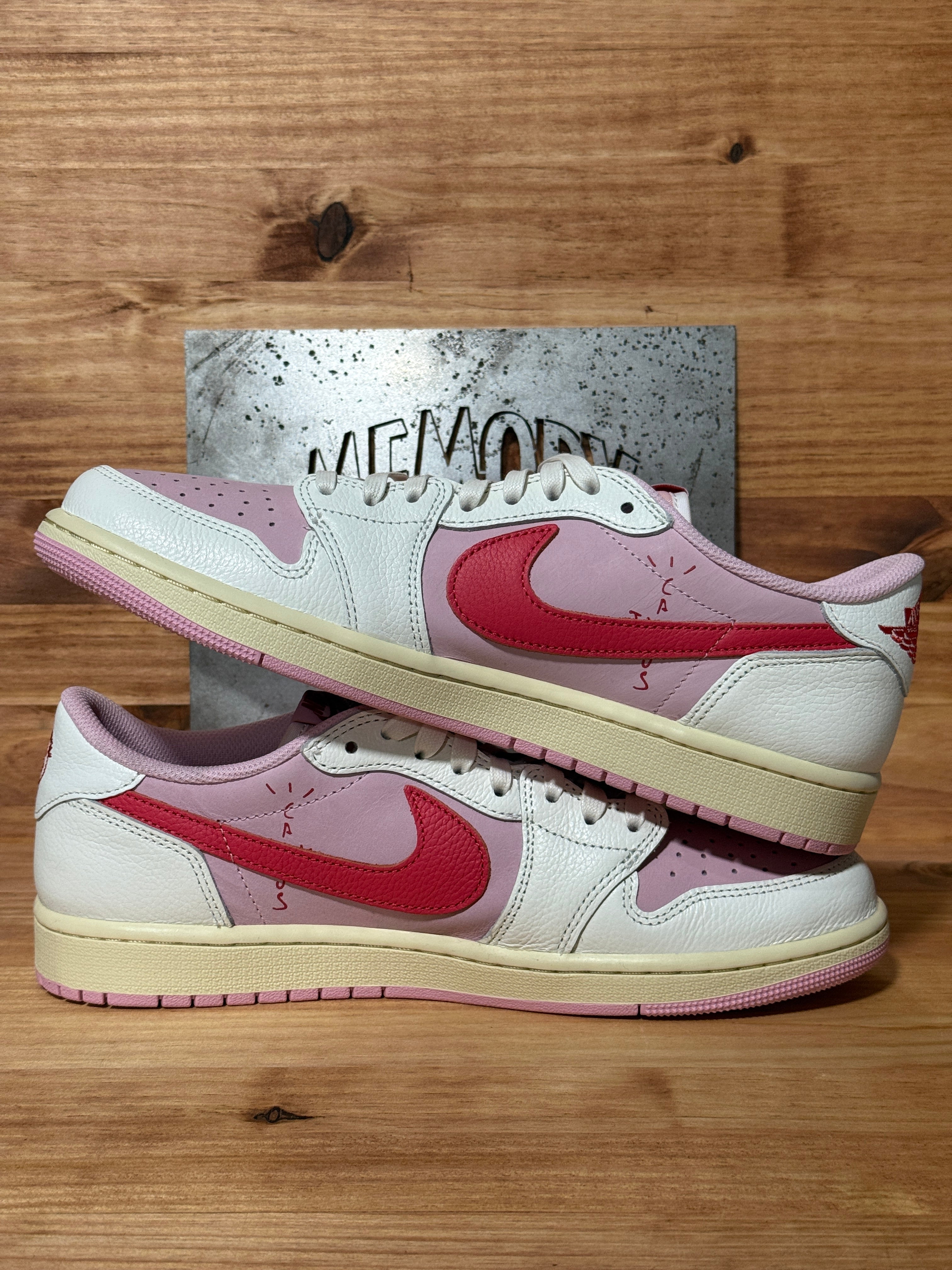 Jordan 1 Retro Low OG SP Travis Scott Sail Tropical Pink