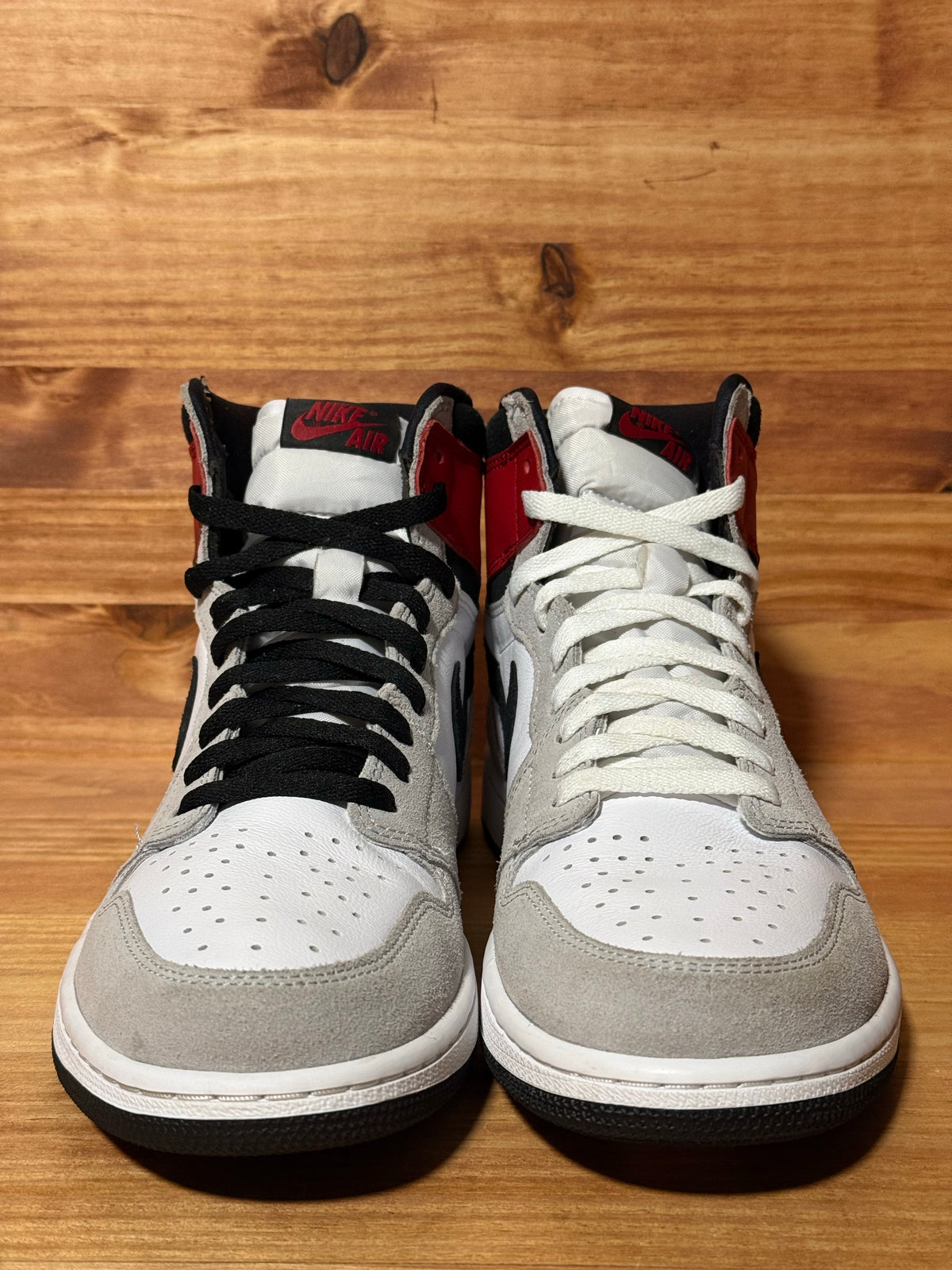 Jordan 1 Retro High Light Smoke Grey