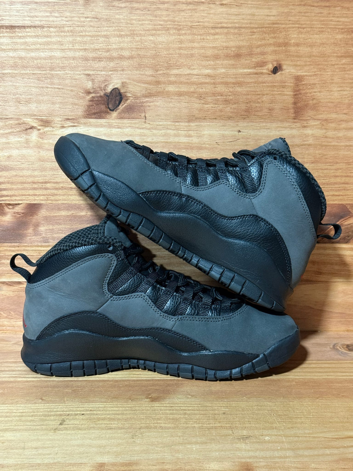 Jordan 10 Retro Shadow (2025) - Size 9