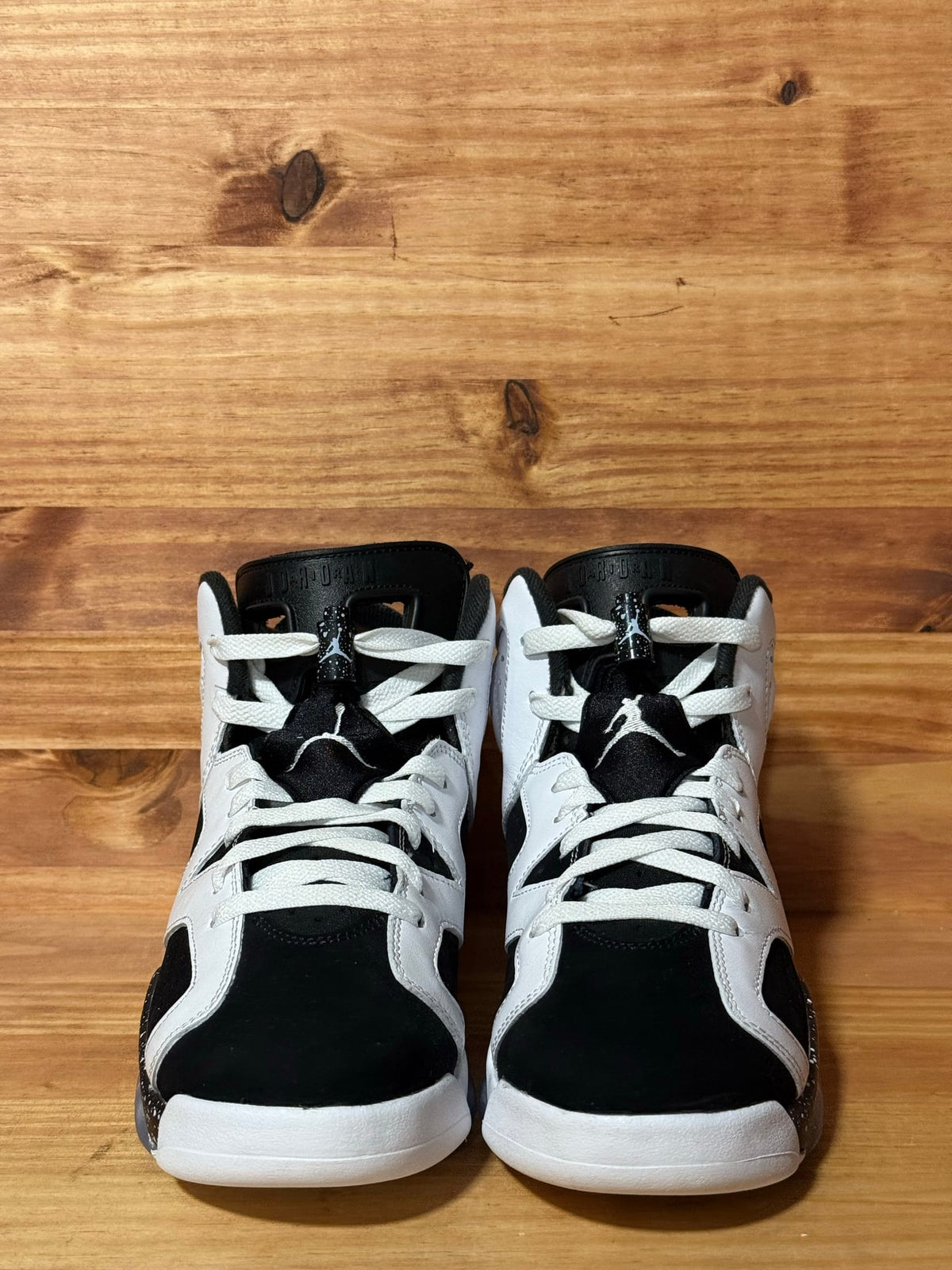 Jordan 6 Retro Oreo (2026) (GS) - Size 6Y