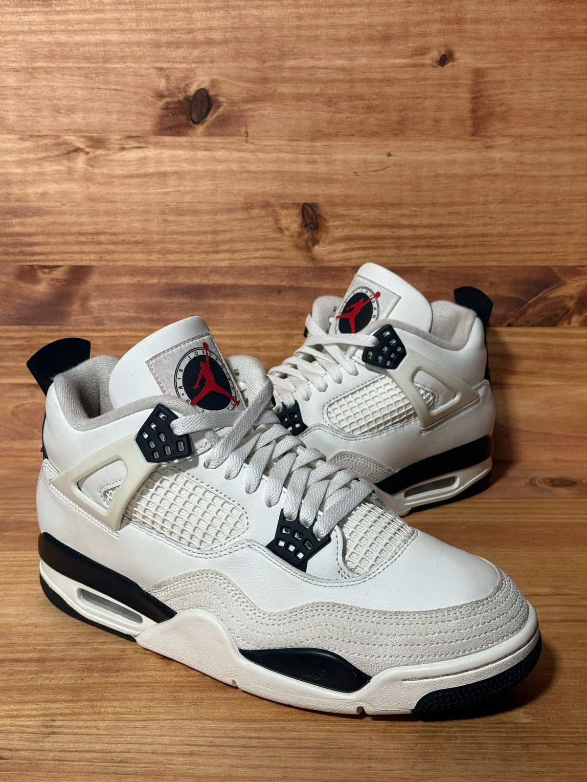 Jordan 4 Retro OG Flight Club - Size 10