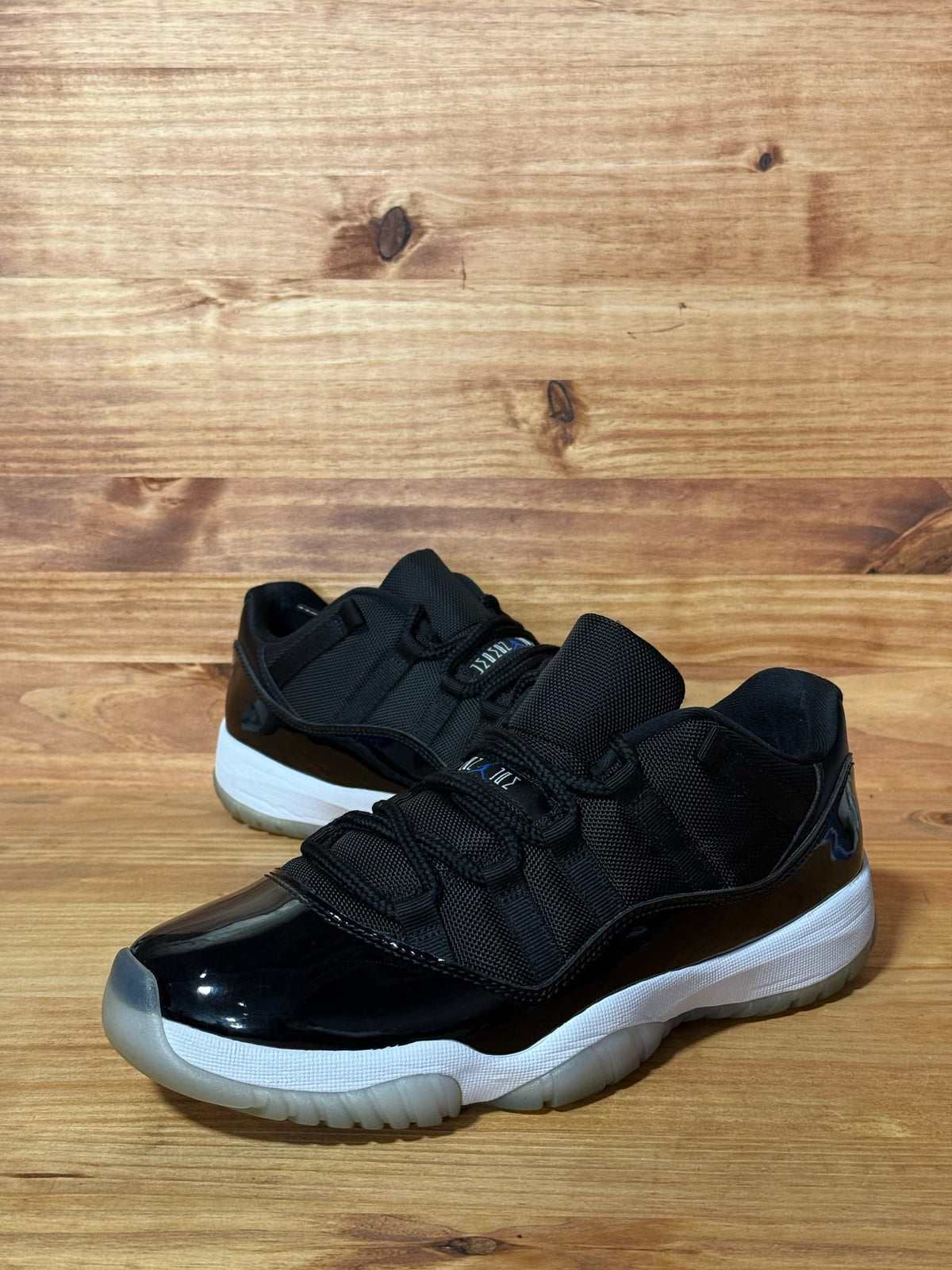 Jordan 11 Retro Low Space Jam