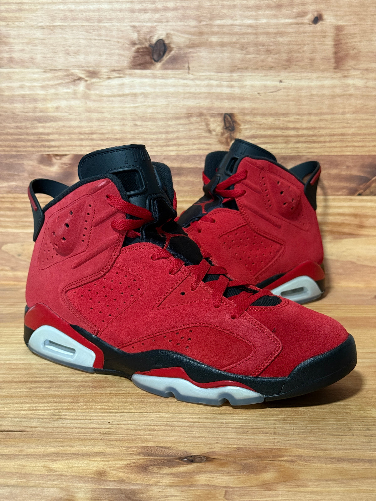Jordan 6 Retro Toro Bravo