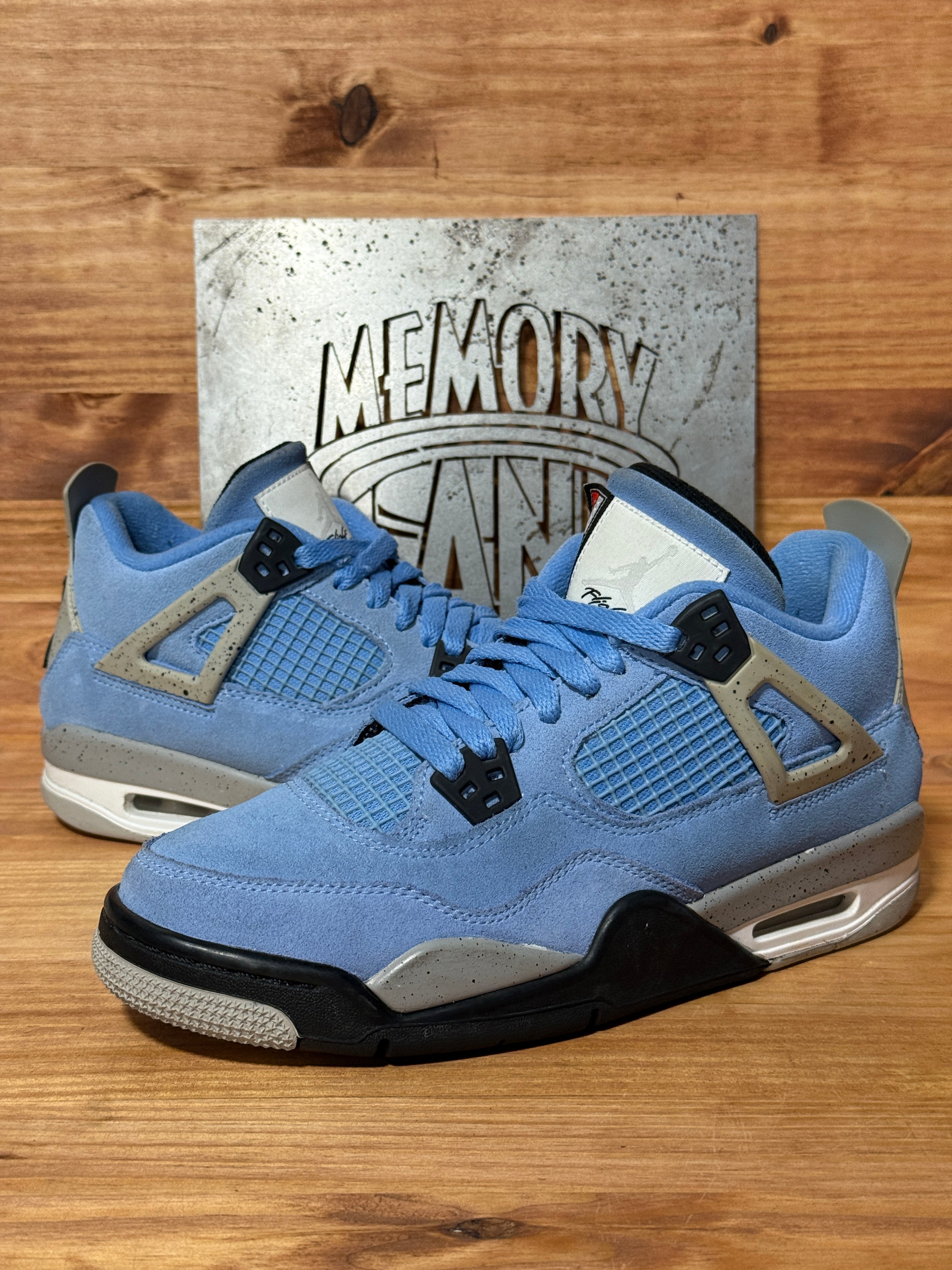 Jordan 4 Retro University Blue (GS)
