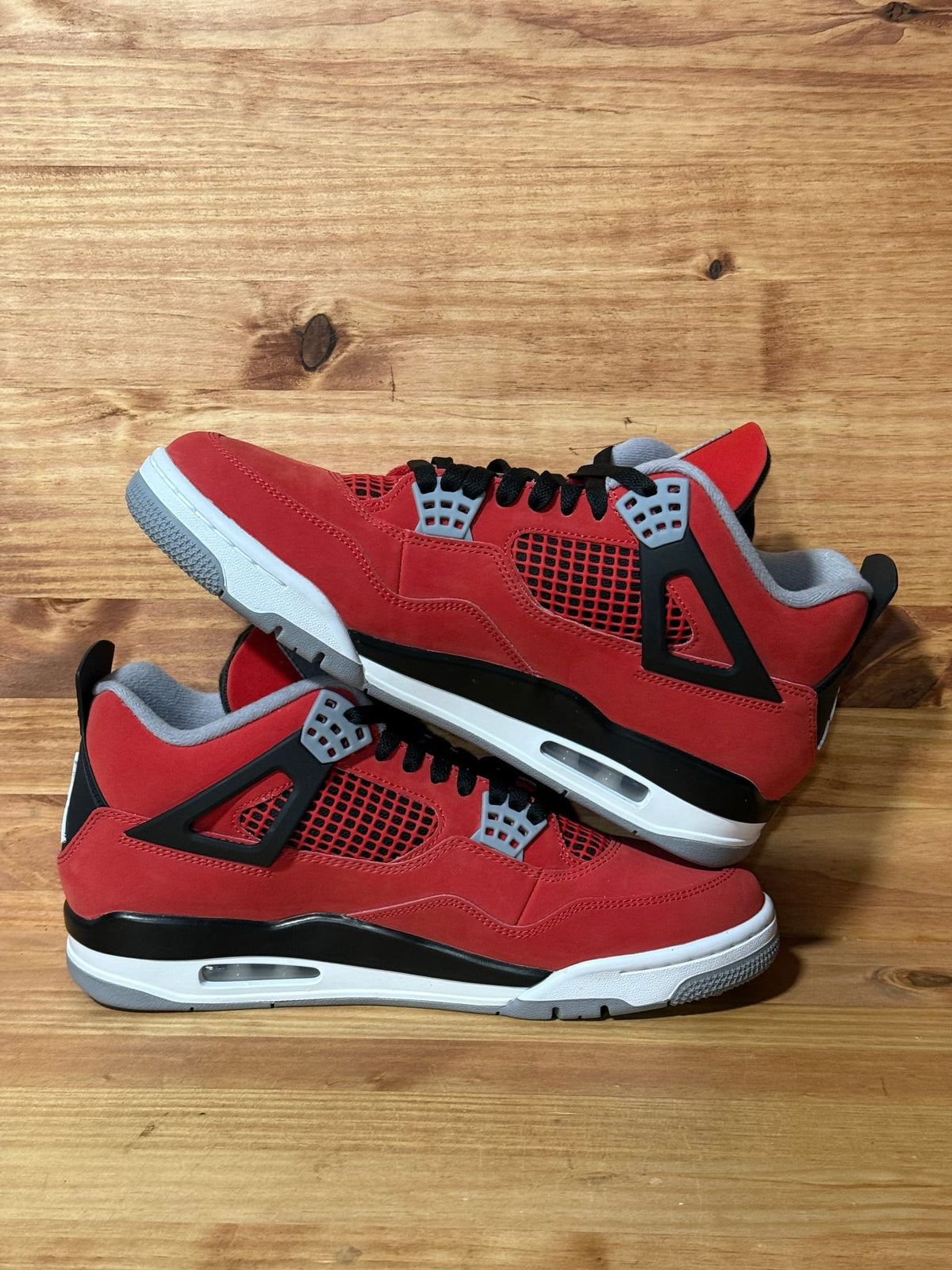 Jordan 4 Retro Toro Bravo (2026) - Size 10.5