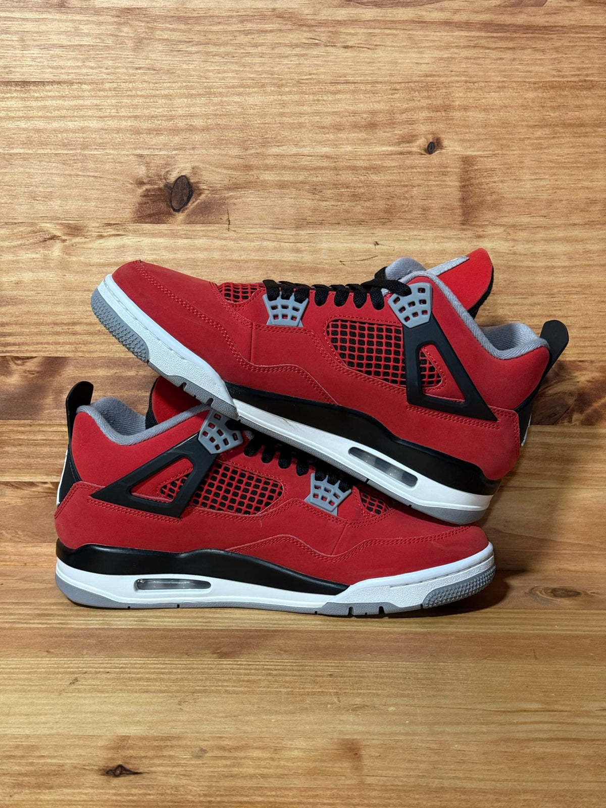 Jordan 4 Retro Toro Bravo (2026) - Size 10