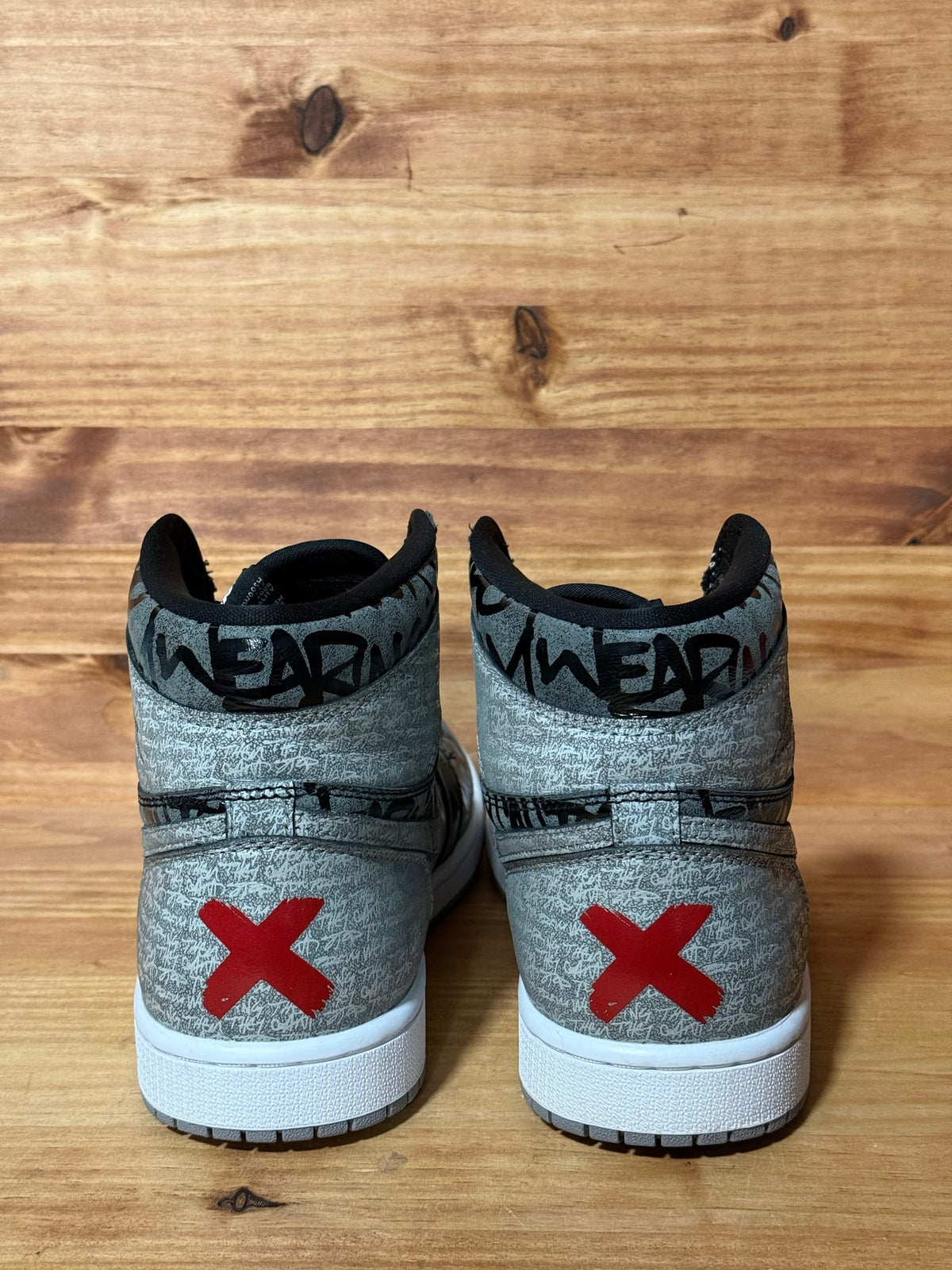 Jordan 1 Retro High OG Rebellionaire - Size 8.5