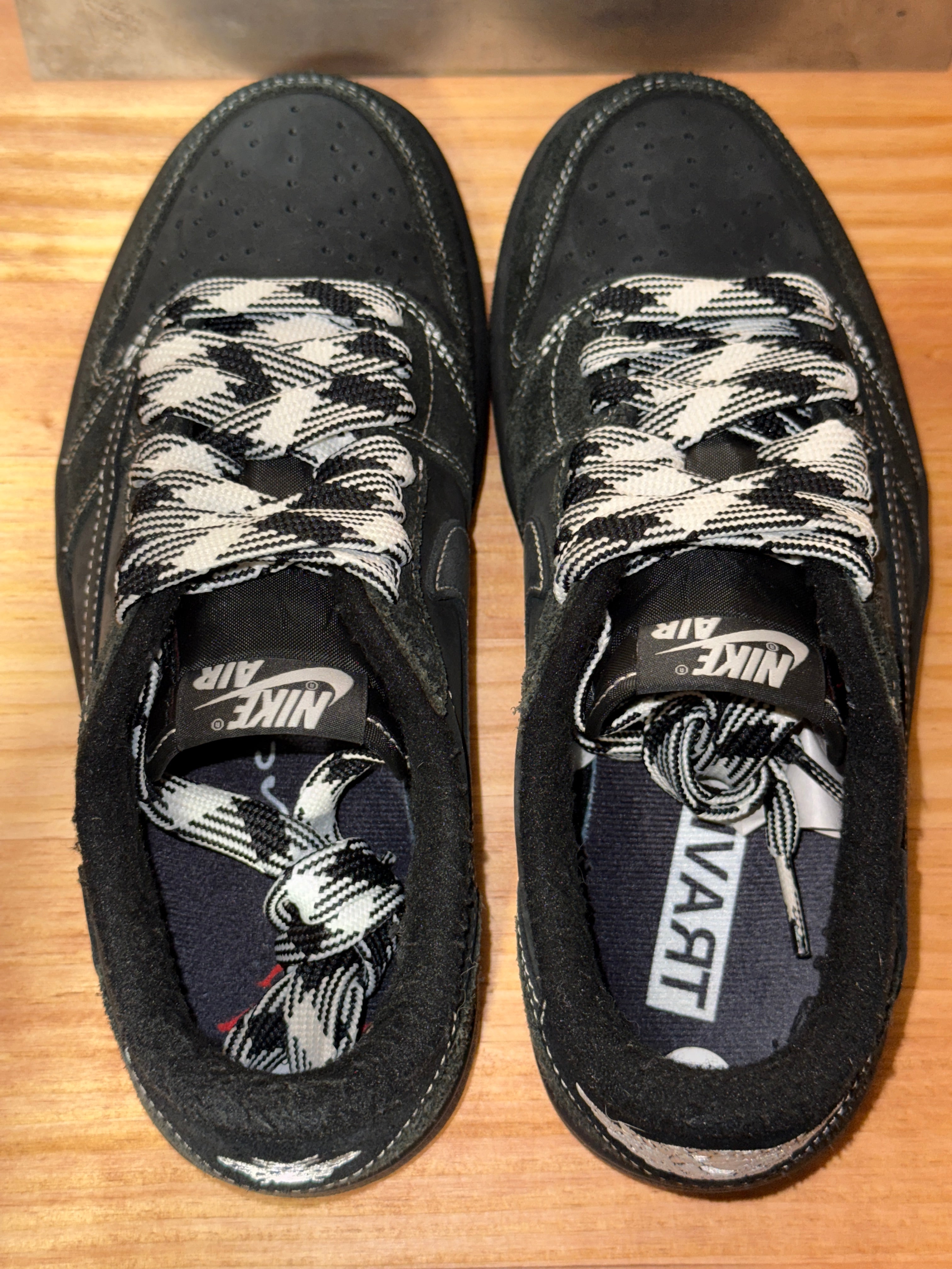 Jordan 1 Retro Low OG SP Travis Scott Black Phantom