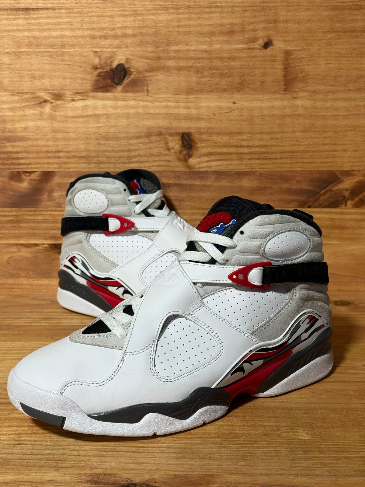 Jordan 8 Retro White True Red (2025) - Size 10.5