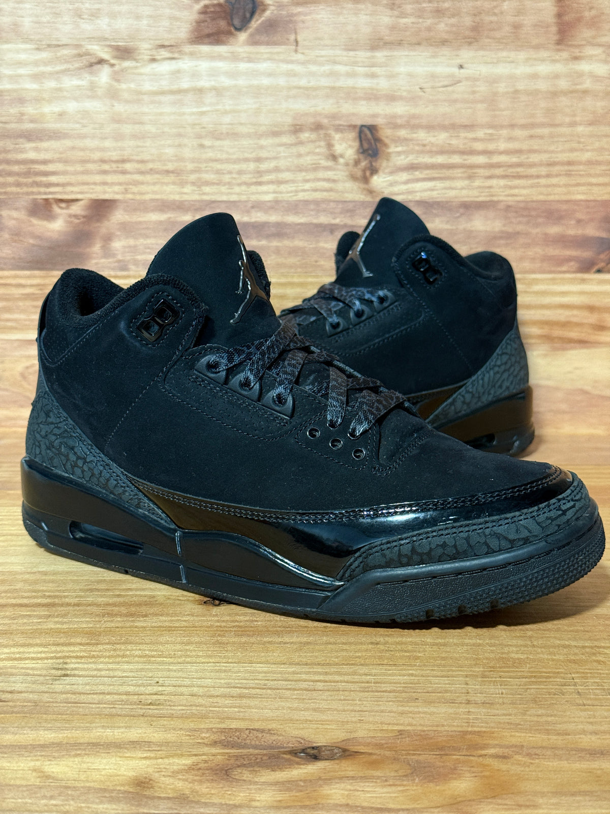 Jordan 3 Retro Black Cat (2025)